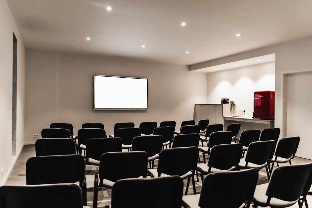 INKART – photo 2, salle de séminaire à Puurs