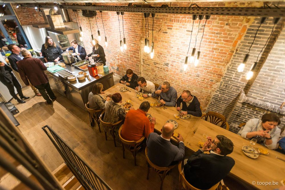 Ottentic – photo 3, salle de séminaire à Bruges