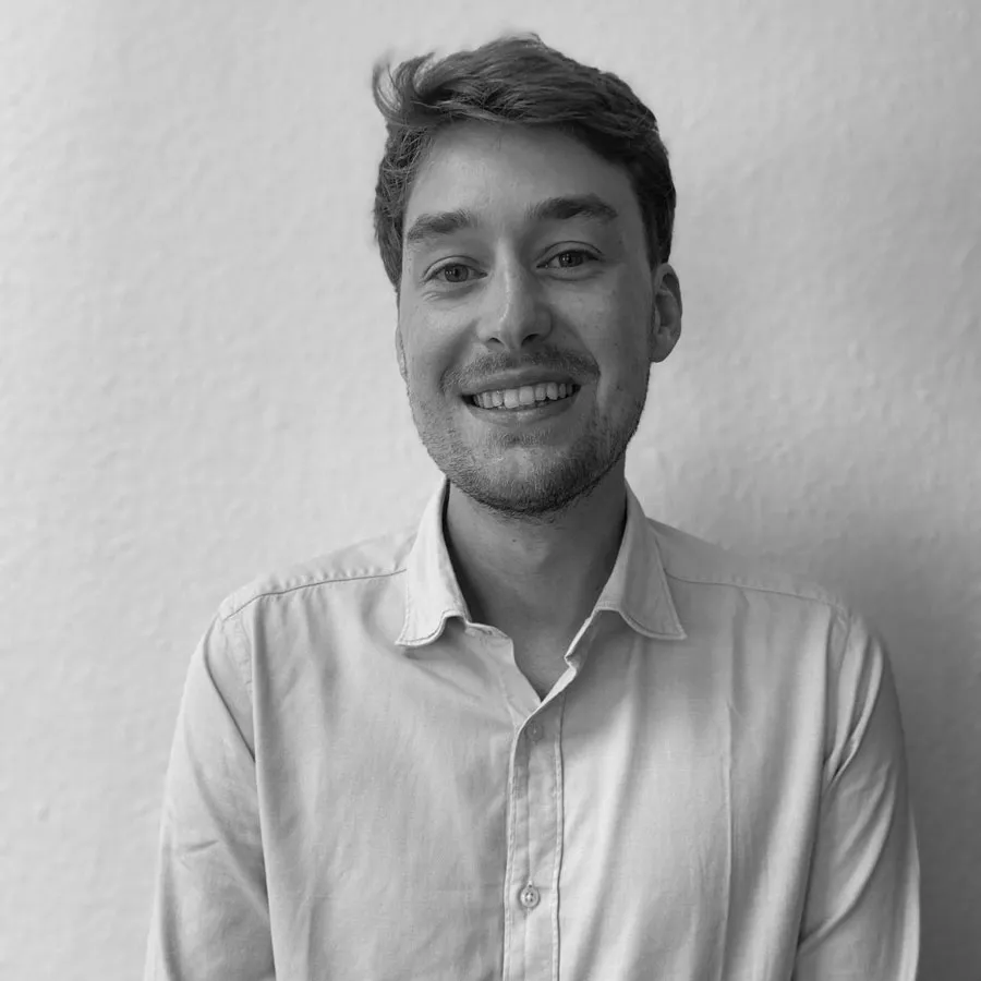 Justin, fondateur d'INNOV'events, en régie lors d'un événement d'entreprise en Belgique