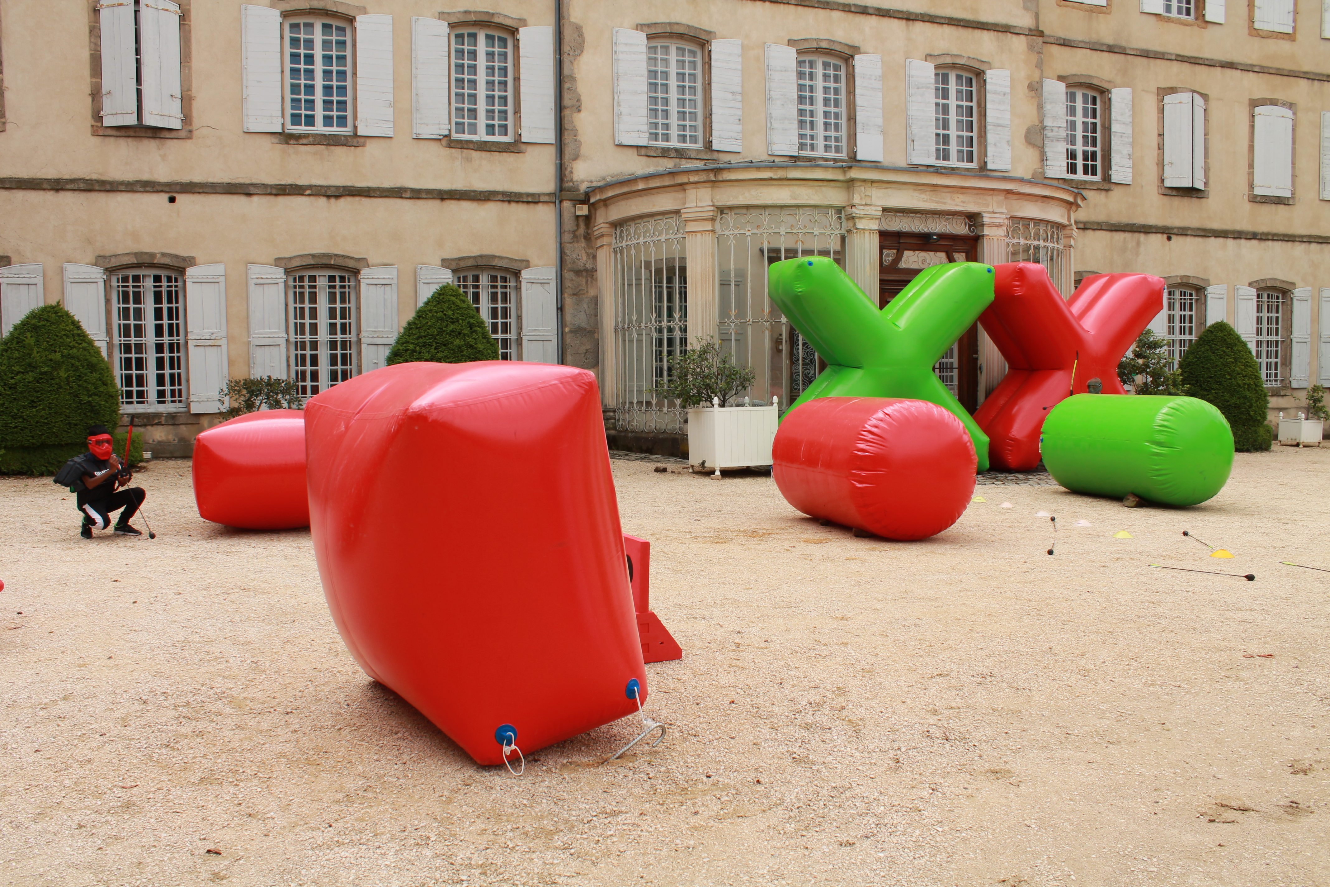 Kermisanimatie springkastelen Antwerpen buiten Stadspark familiedag · INNOV'events