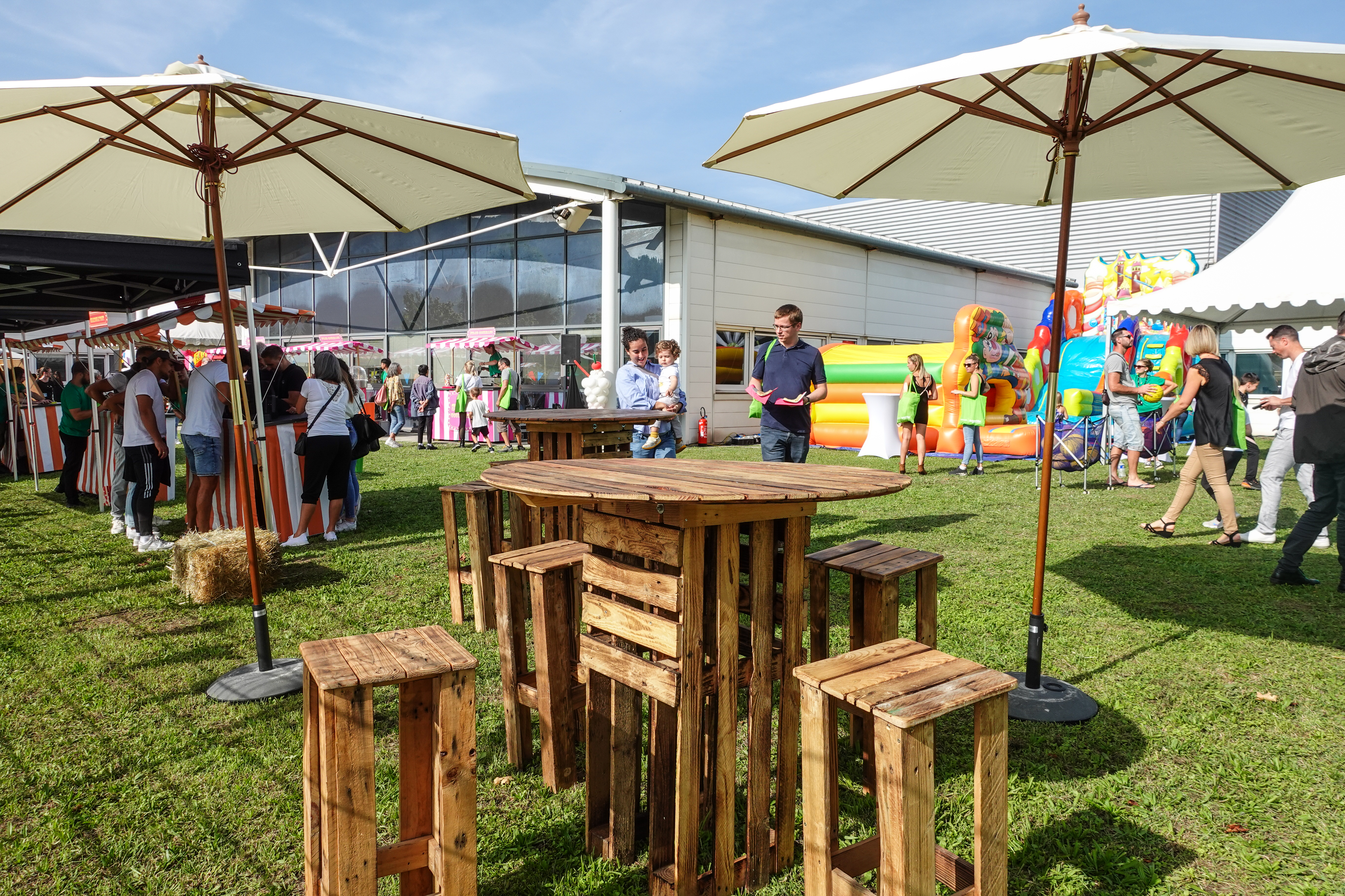 Reuzenspellen challenge CSR activiteiten Luik buiten teambuilding · INNOV'events