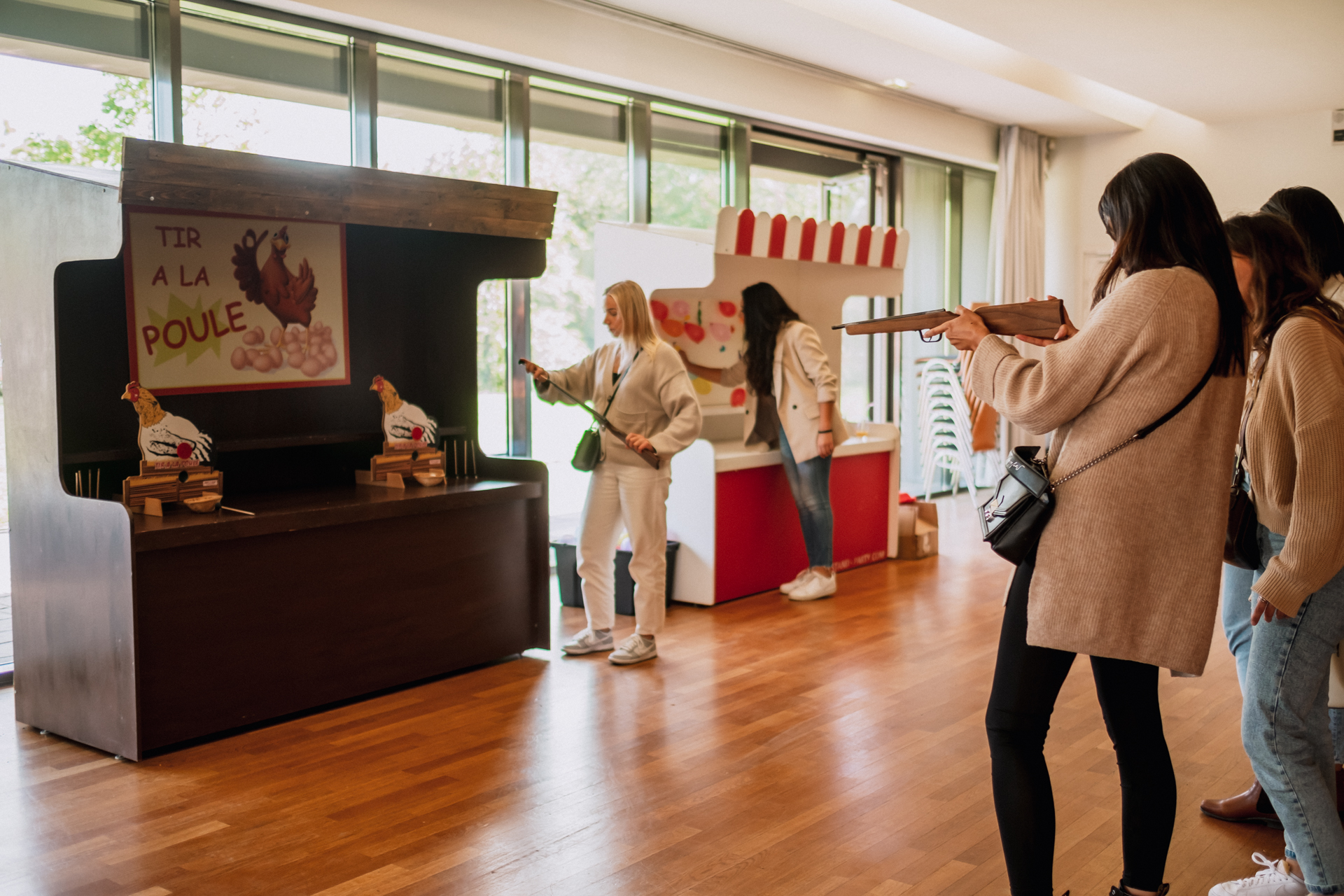 Kermisanimatie Antwerpen attracties bij het MAS langs de Schelde · INNOV'events