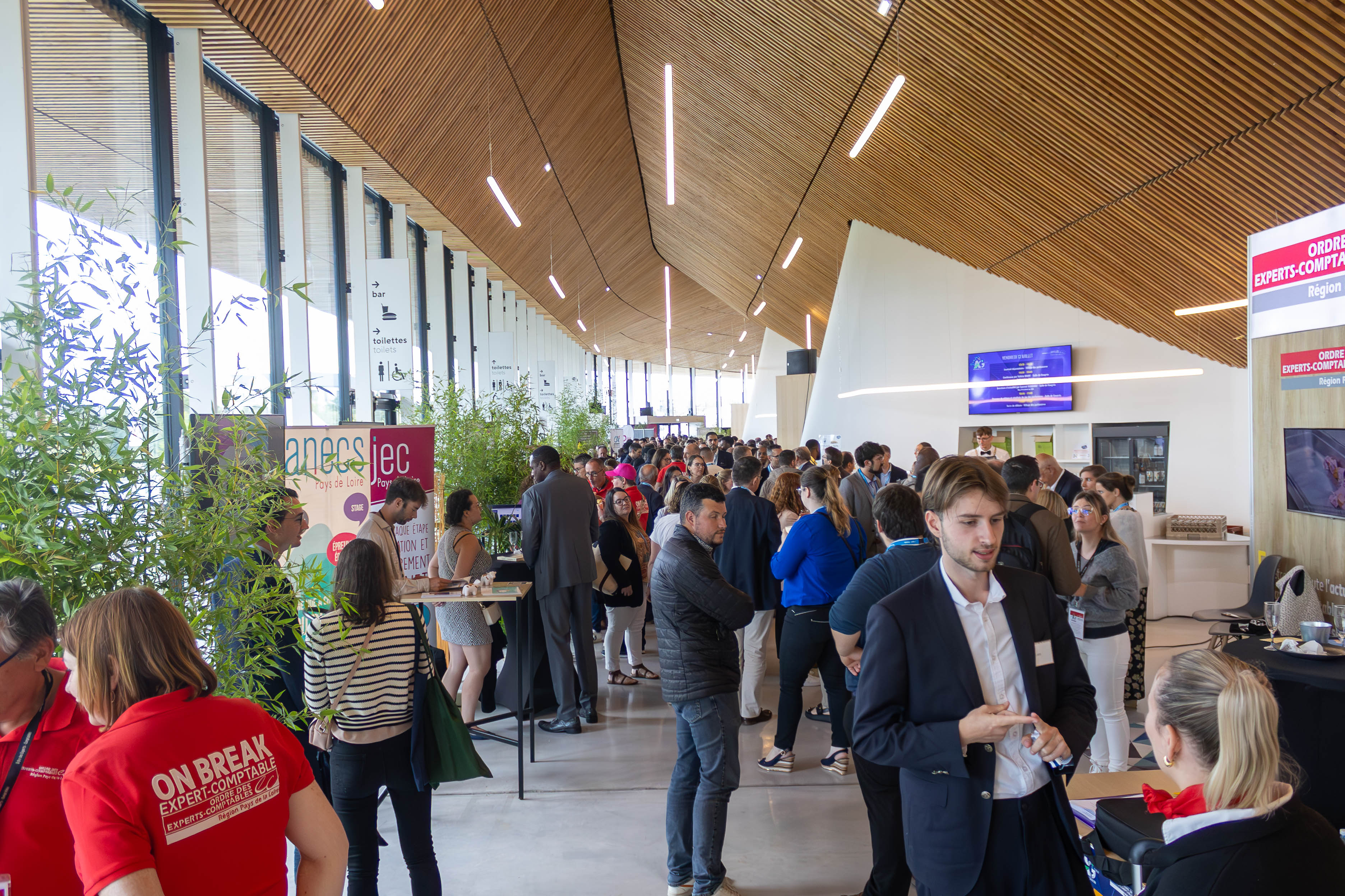 Venue open house event Antwerp MAS Museum panoramic terrace view · INNOV'events