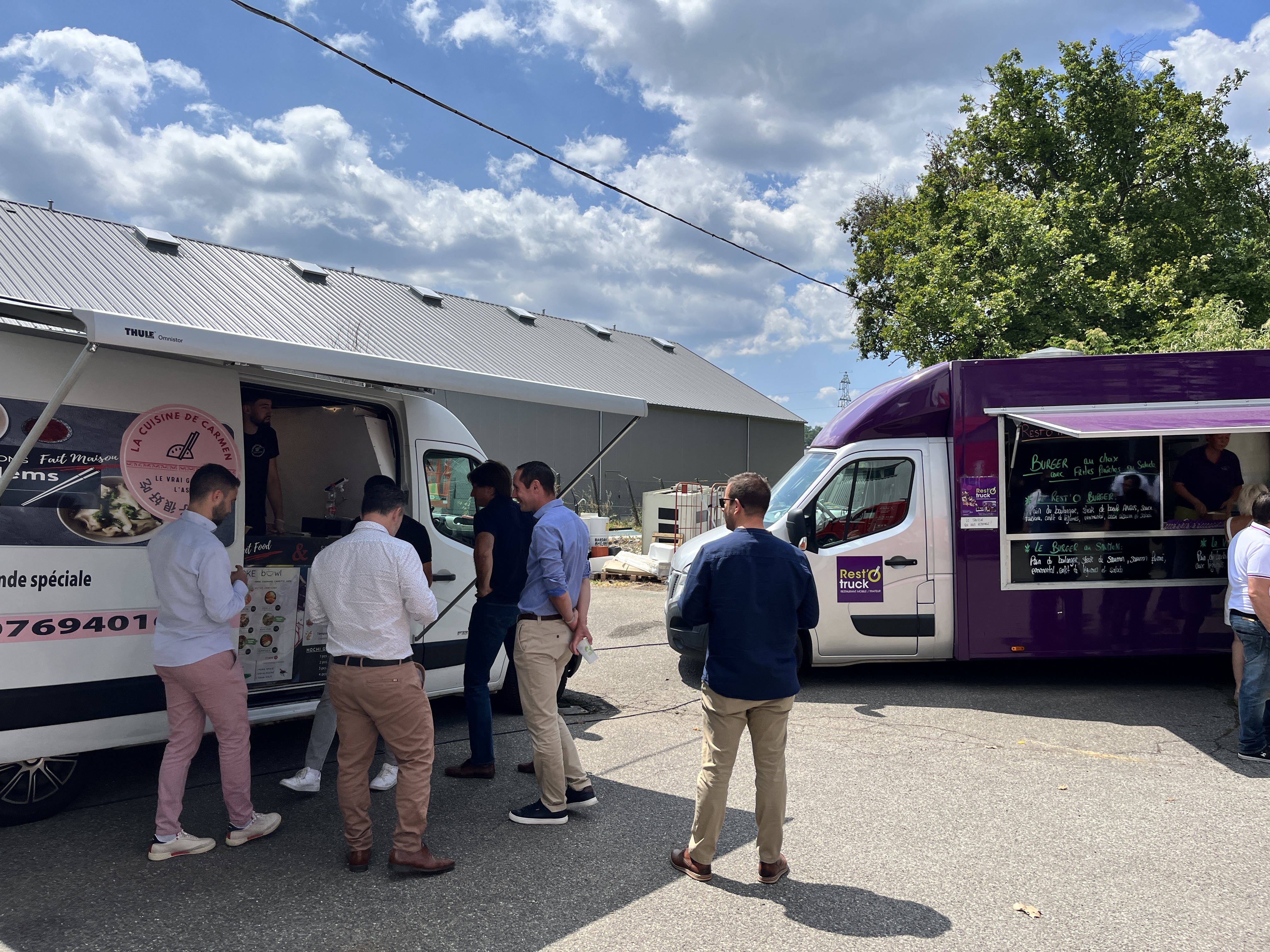 Location de food truck Bruxelles parvis Atomium équipes entreprise · INNOV'events