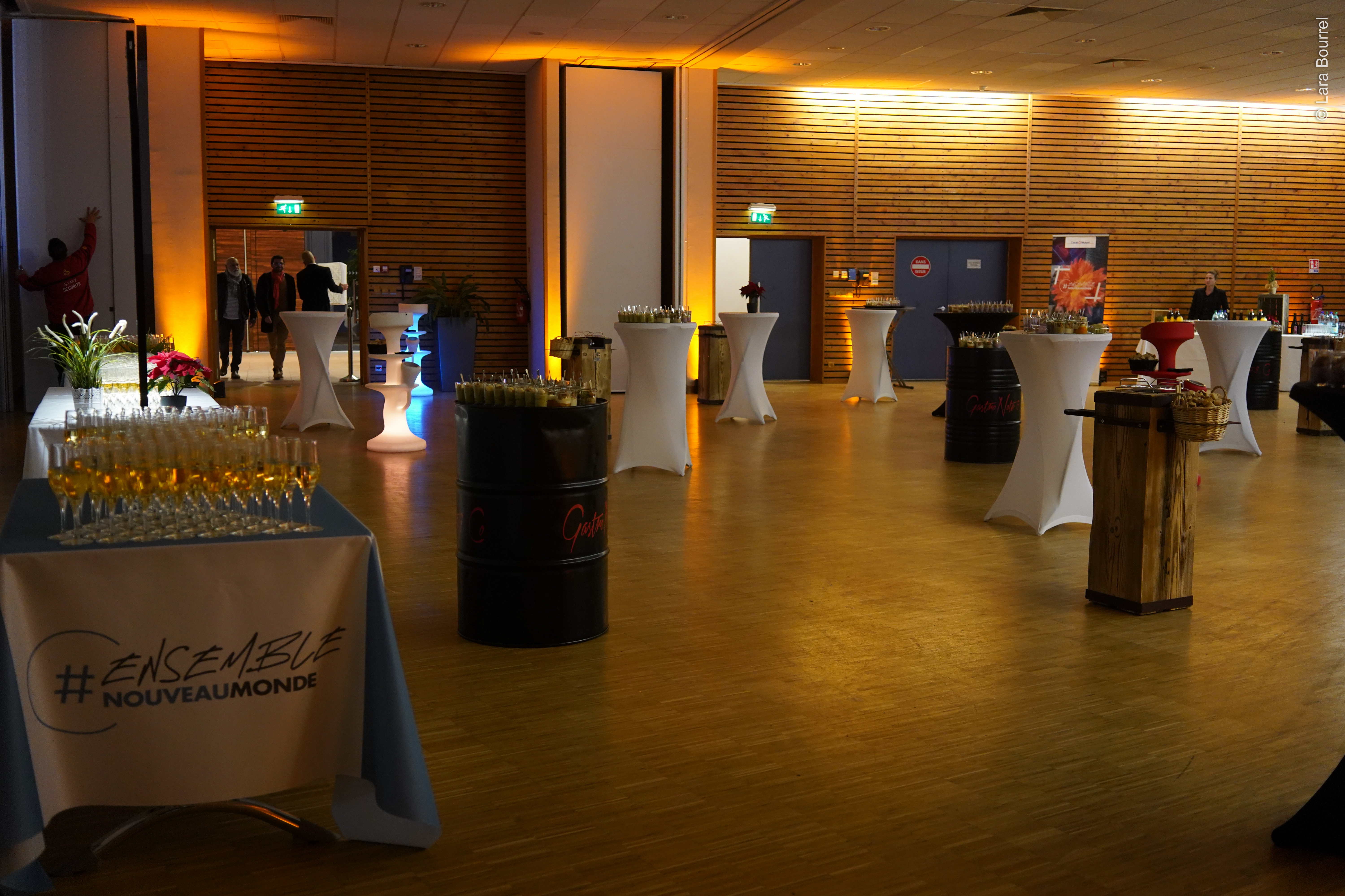Animation cocktail dînatoire pot de départ Liège salle patrimoniale · INNOV'events organisation d'événements