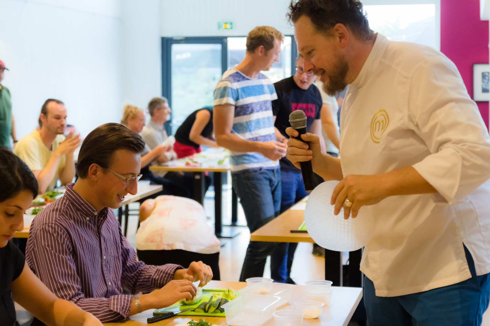 Animation dégustation cuisine moléculaire Liège quai de la Batte marché du dimanche · INNOV'events