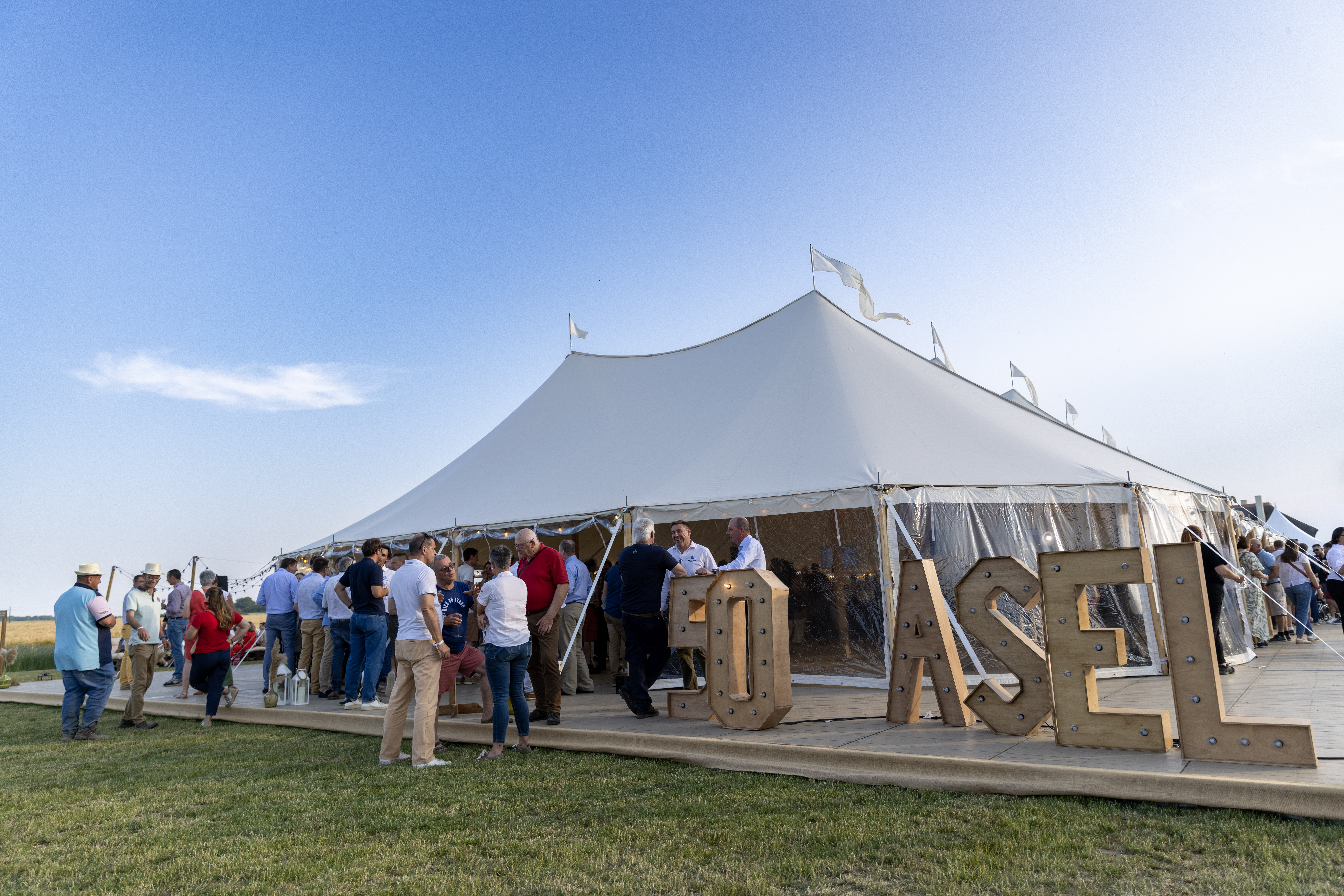 Chapiteau compact CODIR location de chapiteau Bruxelles · INNOV'events