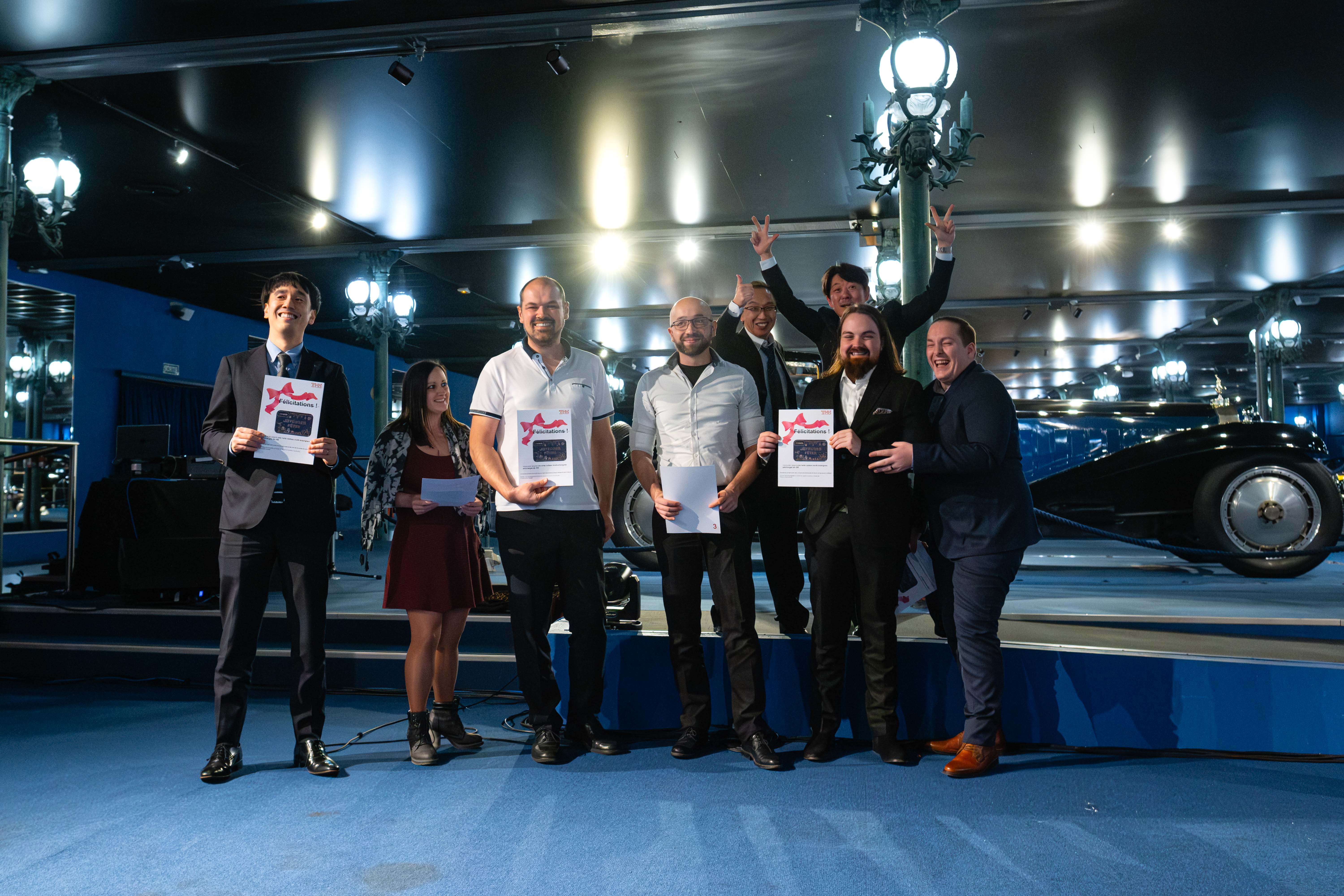 Racecircuit ervaring Antwerpen deelnemers in karts tijdens heat op circuit · INNOV'events