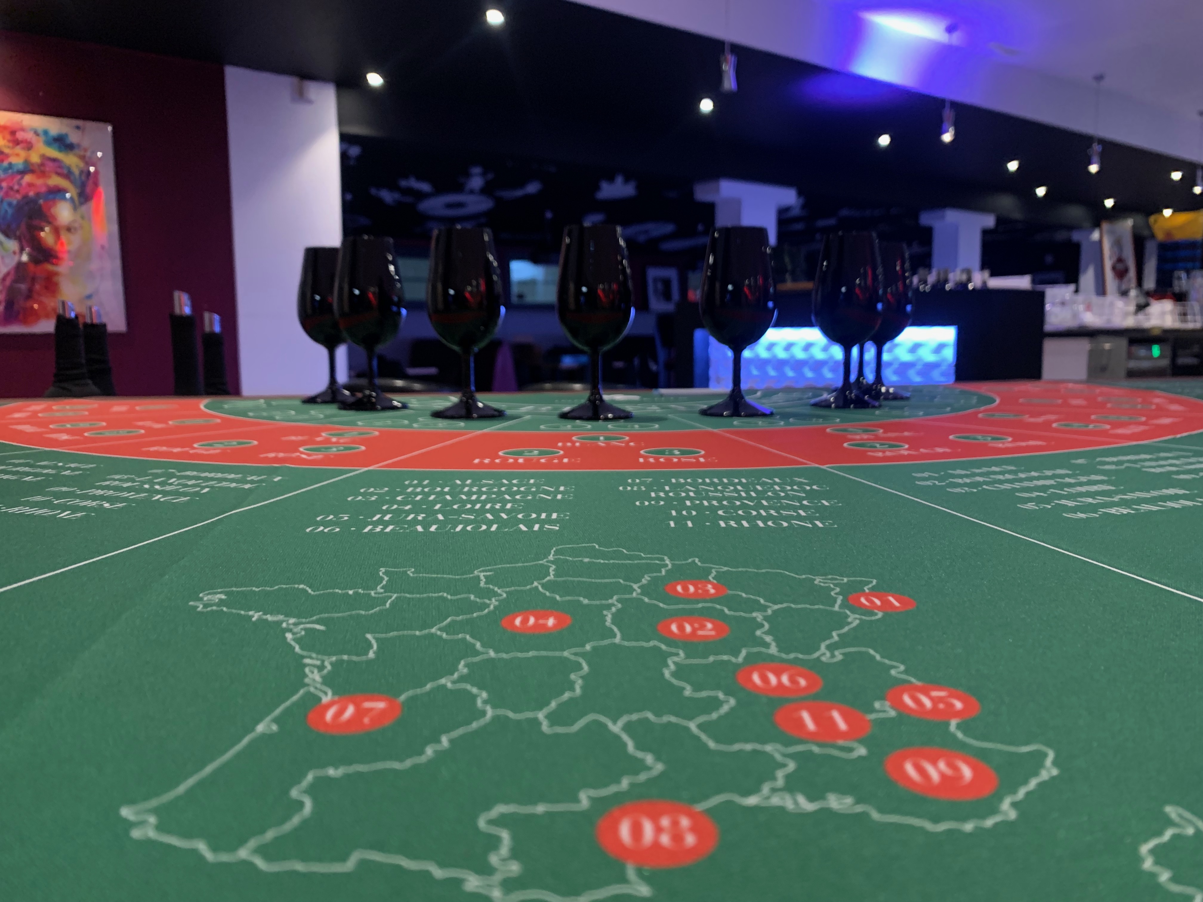 Foto-animatie wijncasino avond Brussel groep lacht samen · INNOV'events