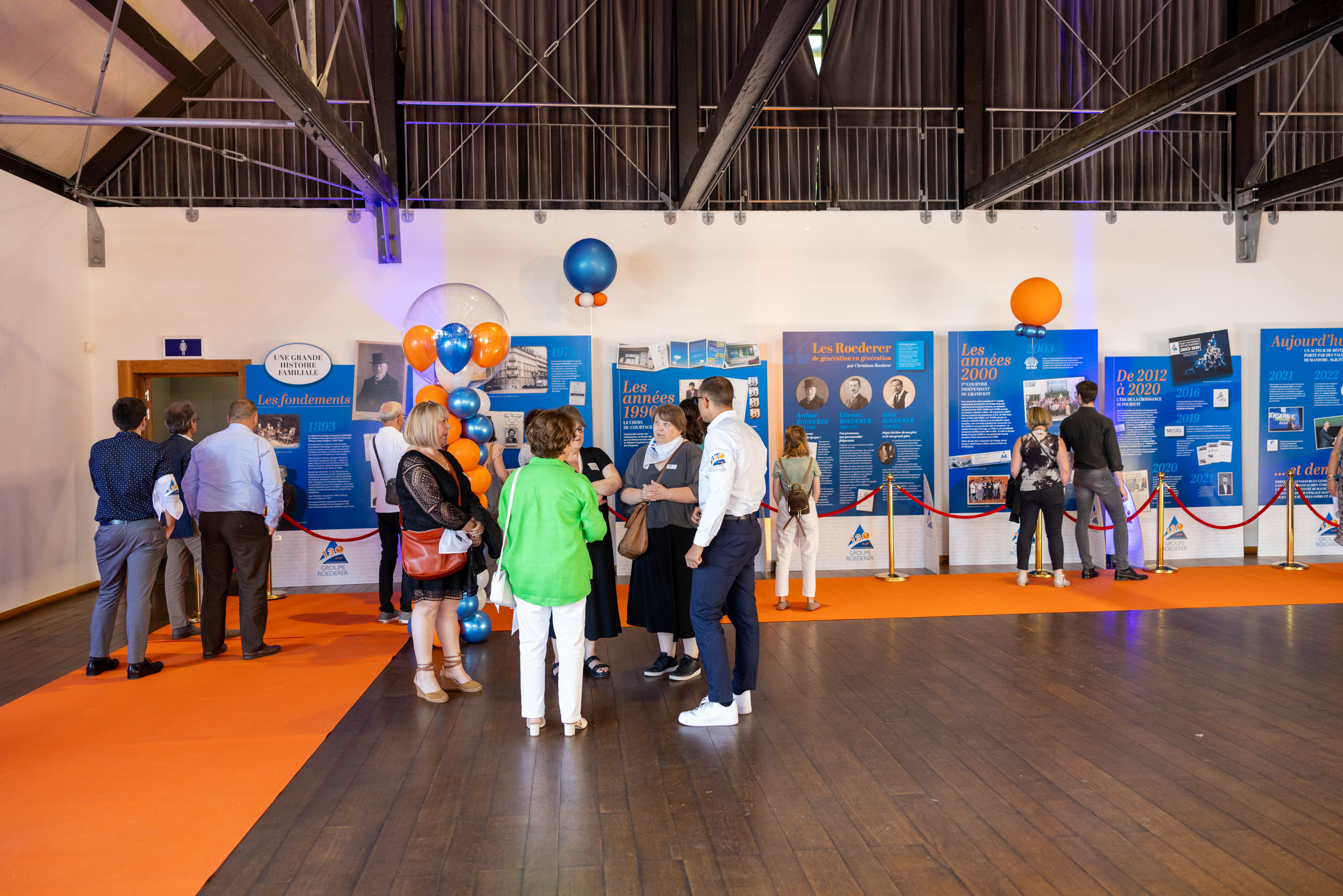 Visite guidée Liège équipes corporate Palais des Princes-Évêques cour intérieure · INNOV'events