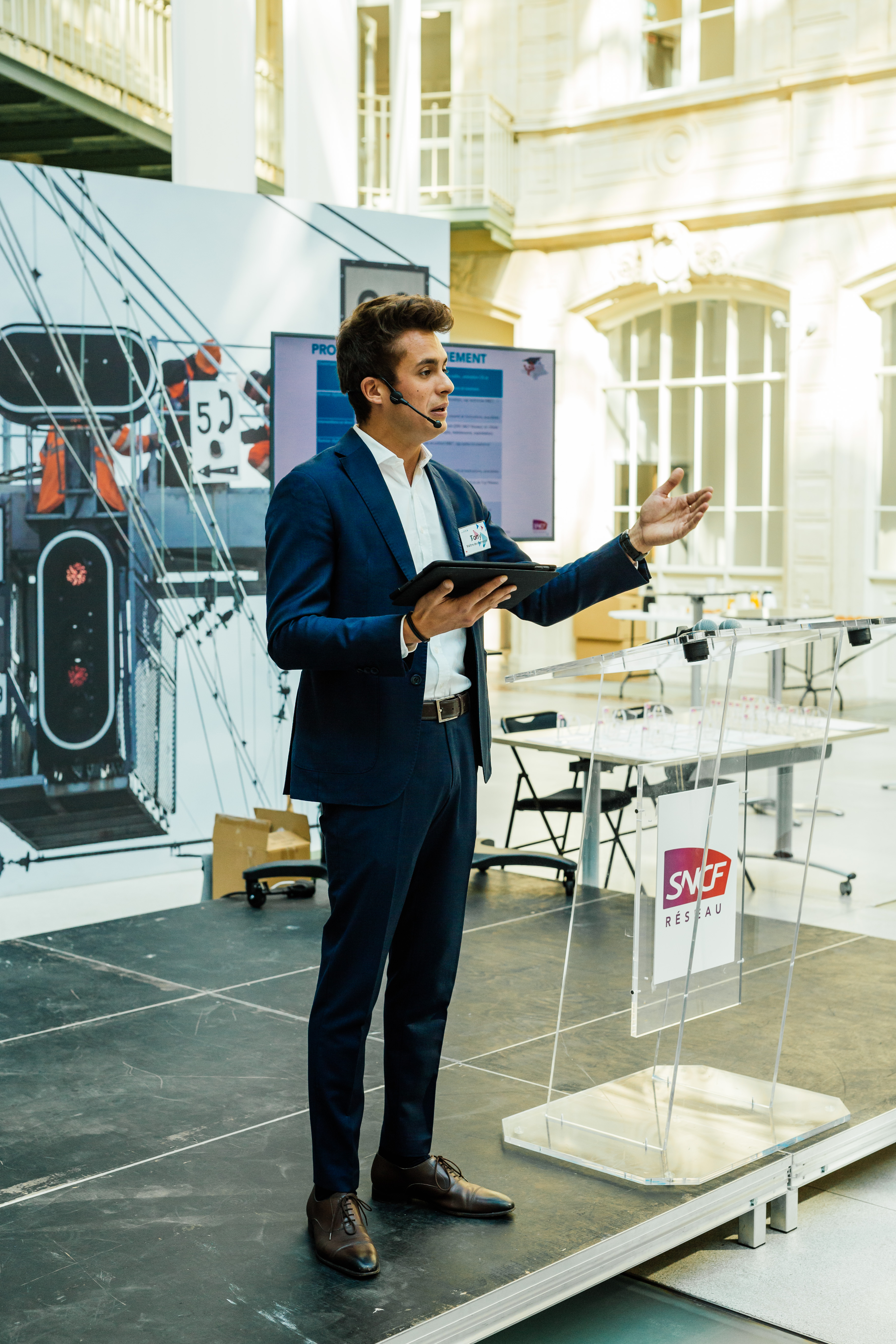 Convention enterprise Brussels Bozar cultural venue evening dinner · INNOV'events