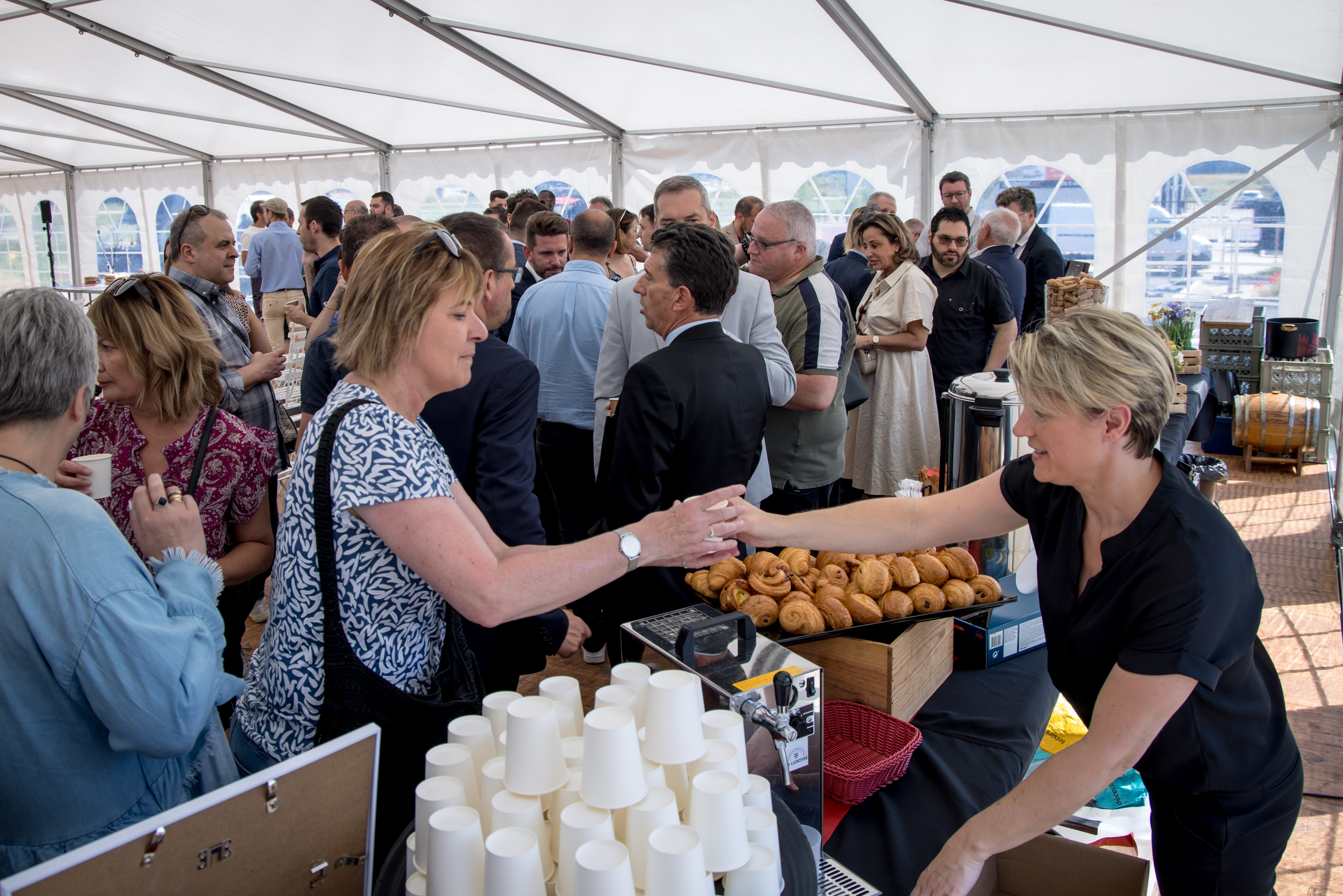 Event catering bedrijven Antwerpen galadiner tafeldekking · INNOV'events