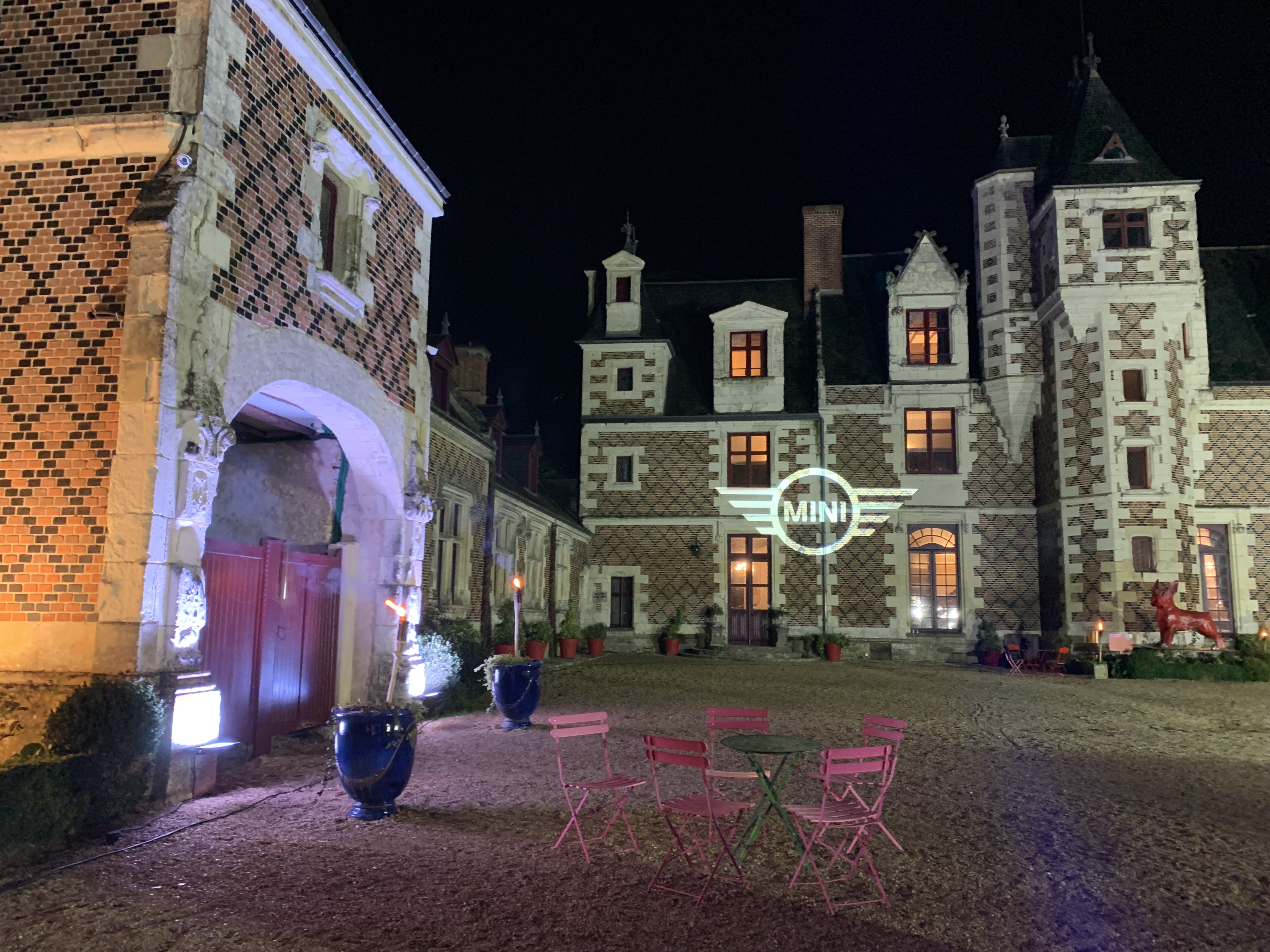 LED-installatie decor lichtbranding Brussel bedrijfsdiner · INNOV'events