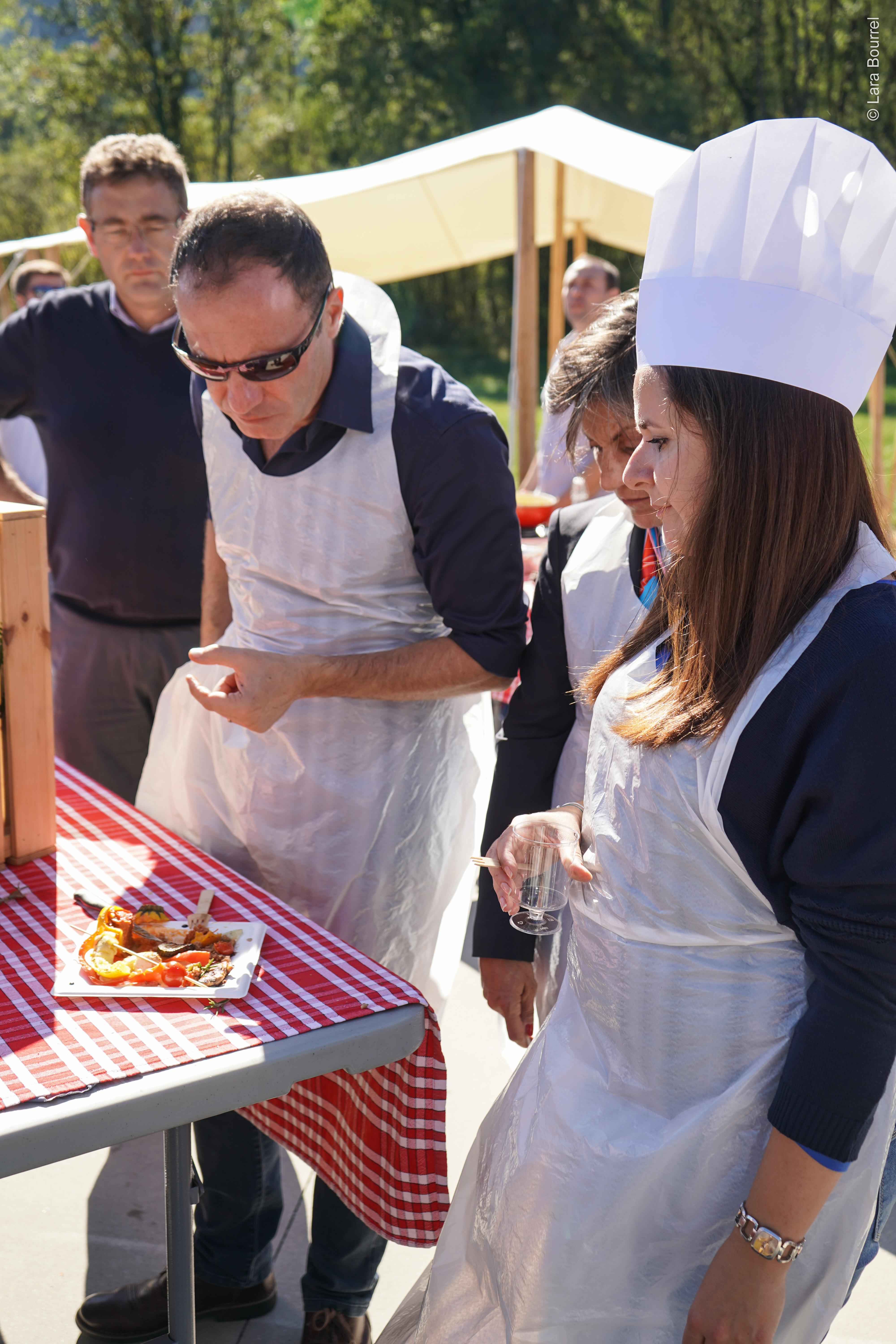 Moleculaire gastronomie workshop Brussel · chef en team rond stikstofstation bij Tour & Taxis · INNOV'events