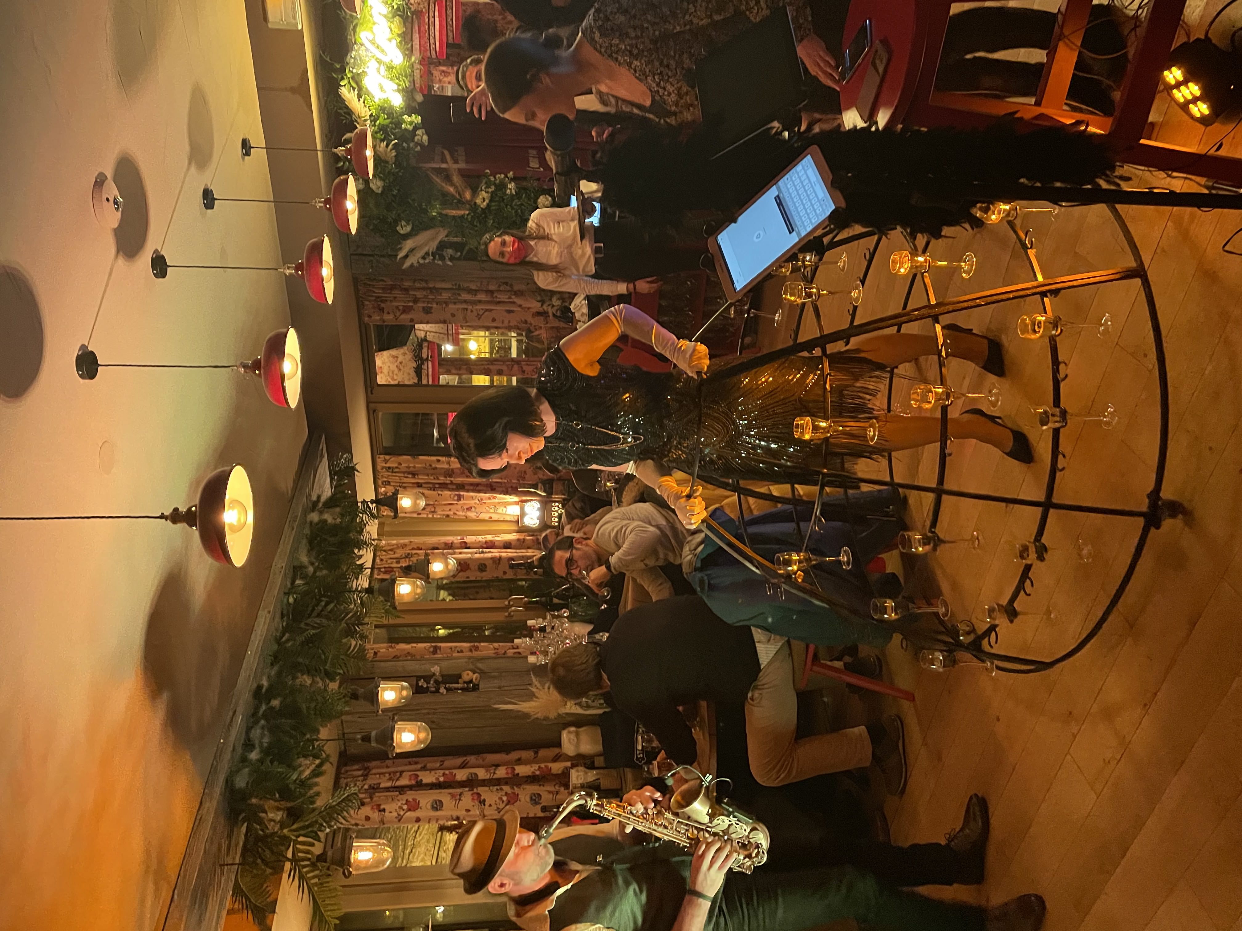 Seated farewell dinner Antwerp Zuid heritage venue corporate · INNOV'events