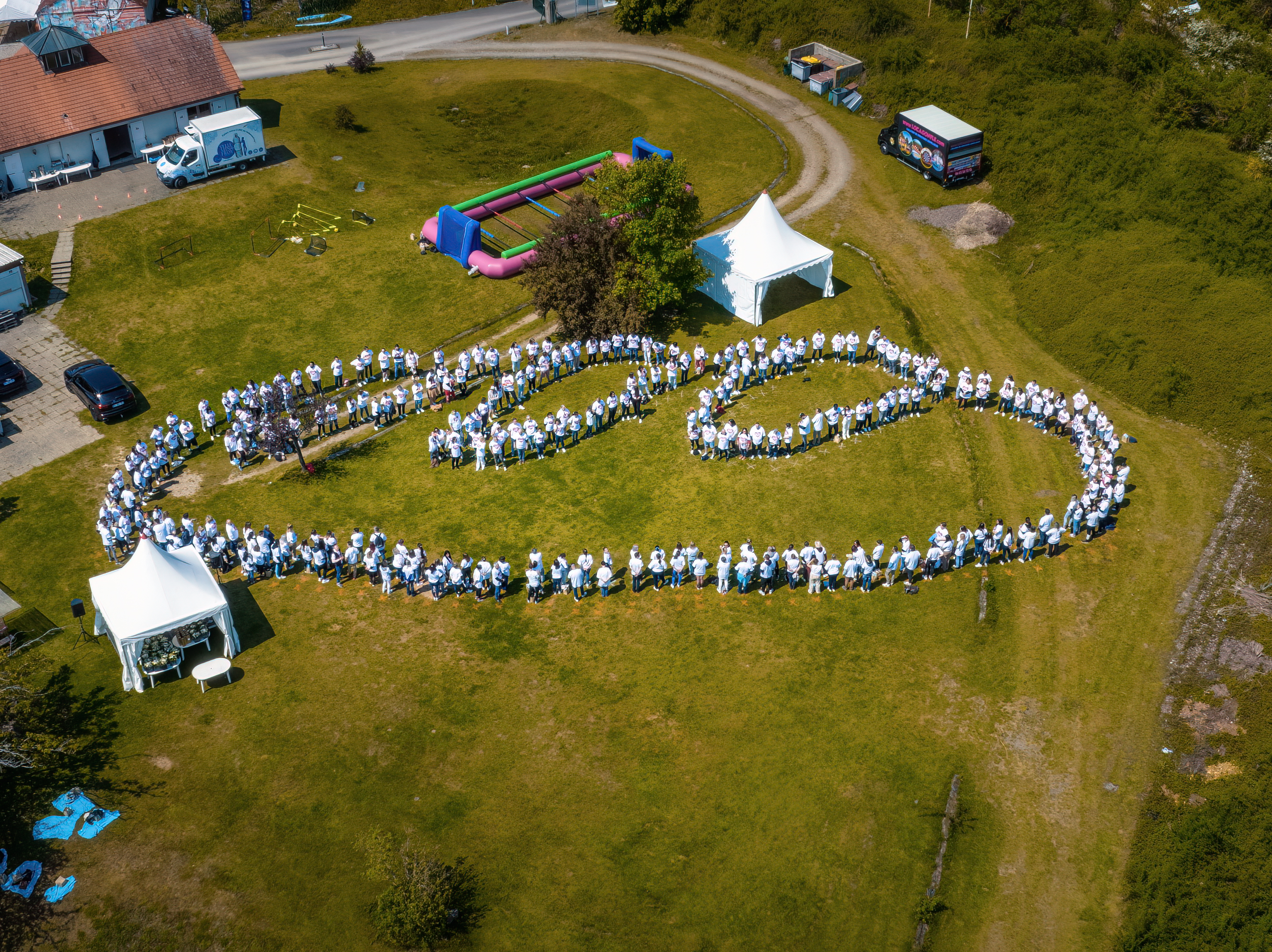 Lieu événementiel séminaire Belgique Ardennes domaine forêt vue terrasse · INNOV'events
