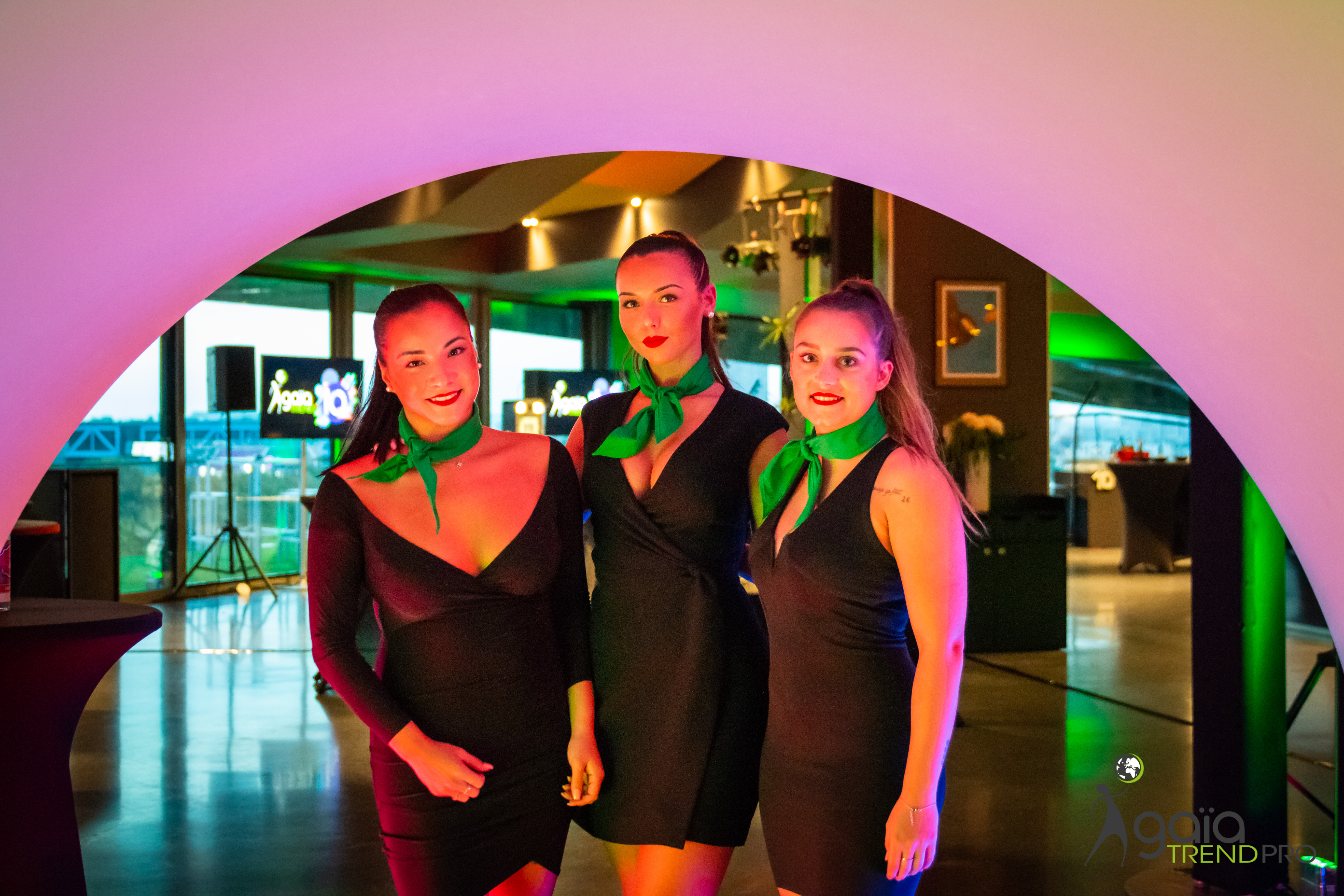 Hôtesse événementielle Bruxelles coordination vestiaire soirée gala Sablon · INNOV'events