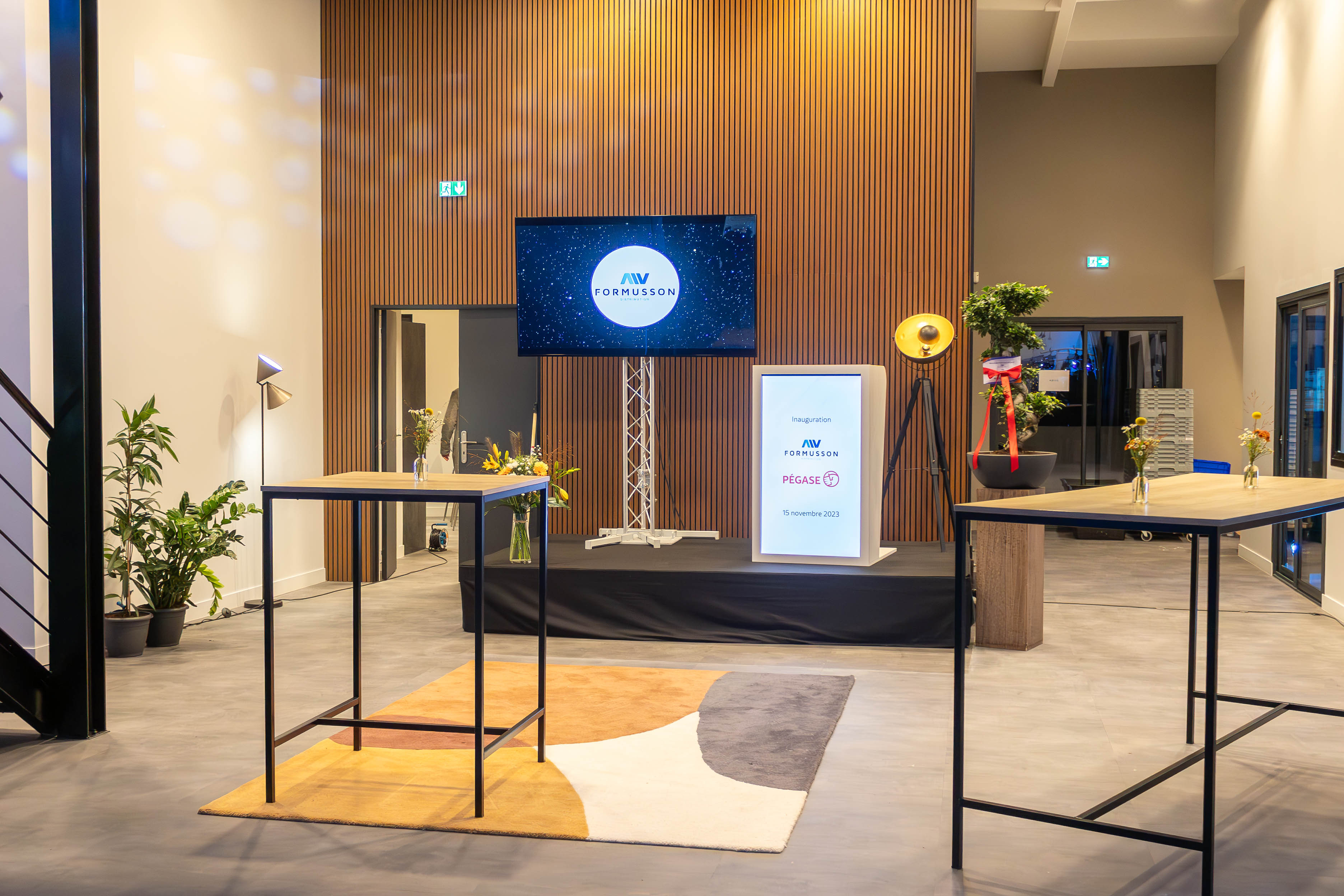 Evening venue hire Antwerp gala dinner waterfront · INNOV'events