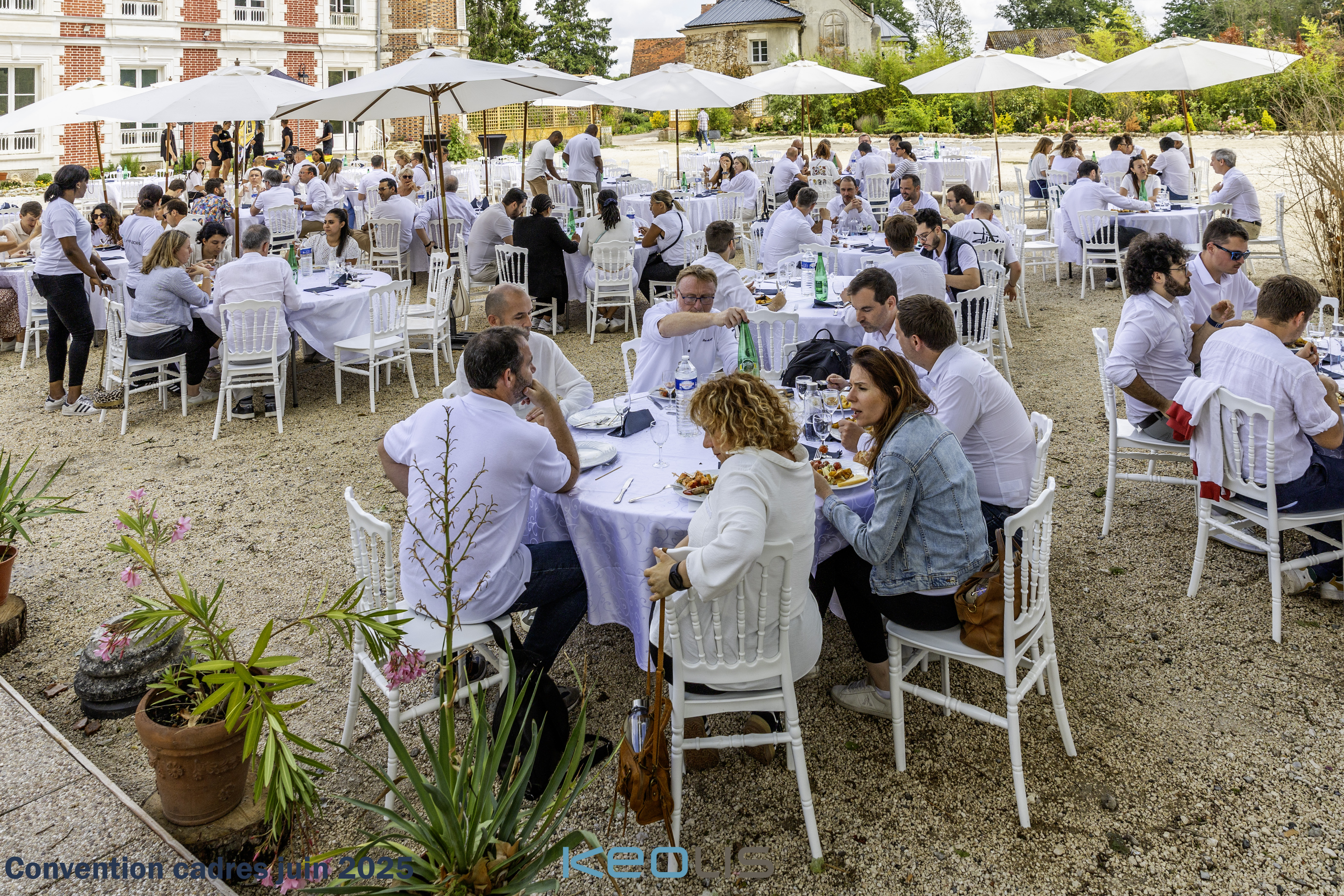 Simulateur de chute libre entreprise Anvers souper de groupe · INNOV'events