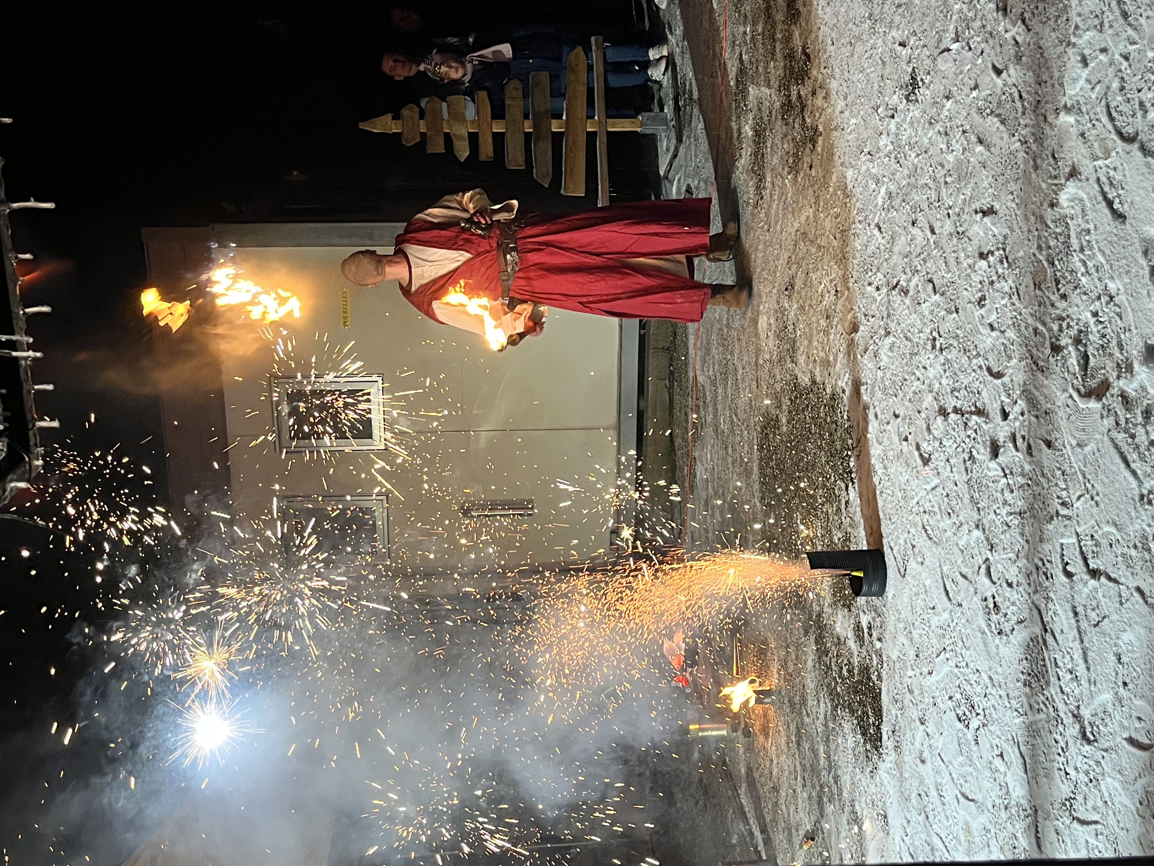 Openlucht vuurwerkshow bedrijfsevenement Luik Maas · INNOV'events