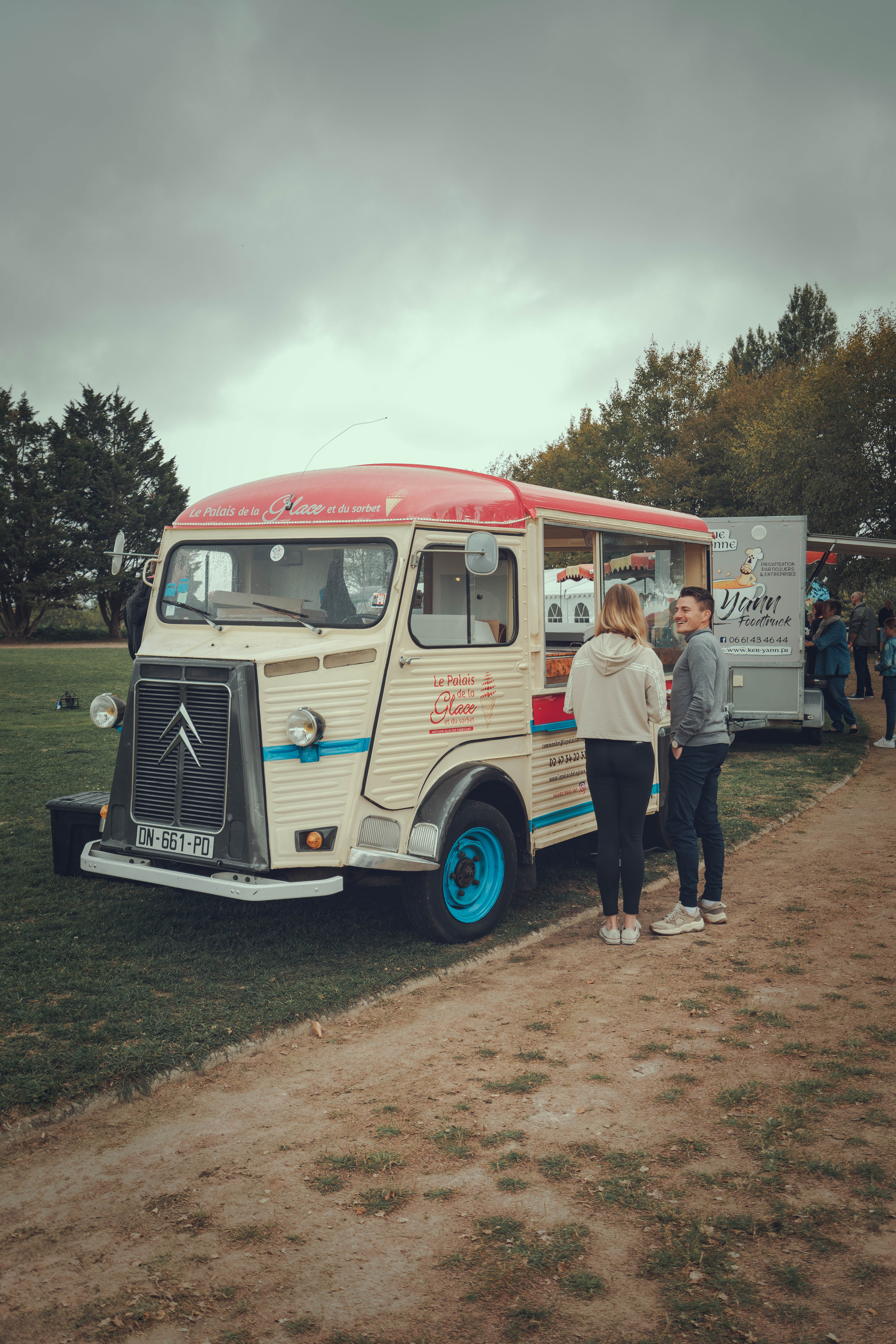 Lieu événementiel location de food truck Liège vue esplanade Guillemins · INNOV'events