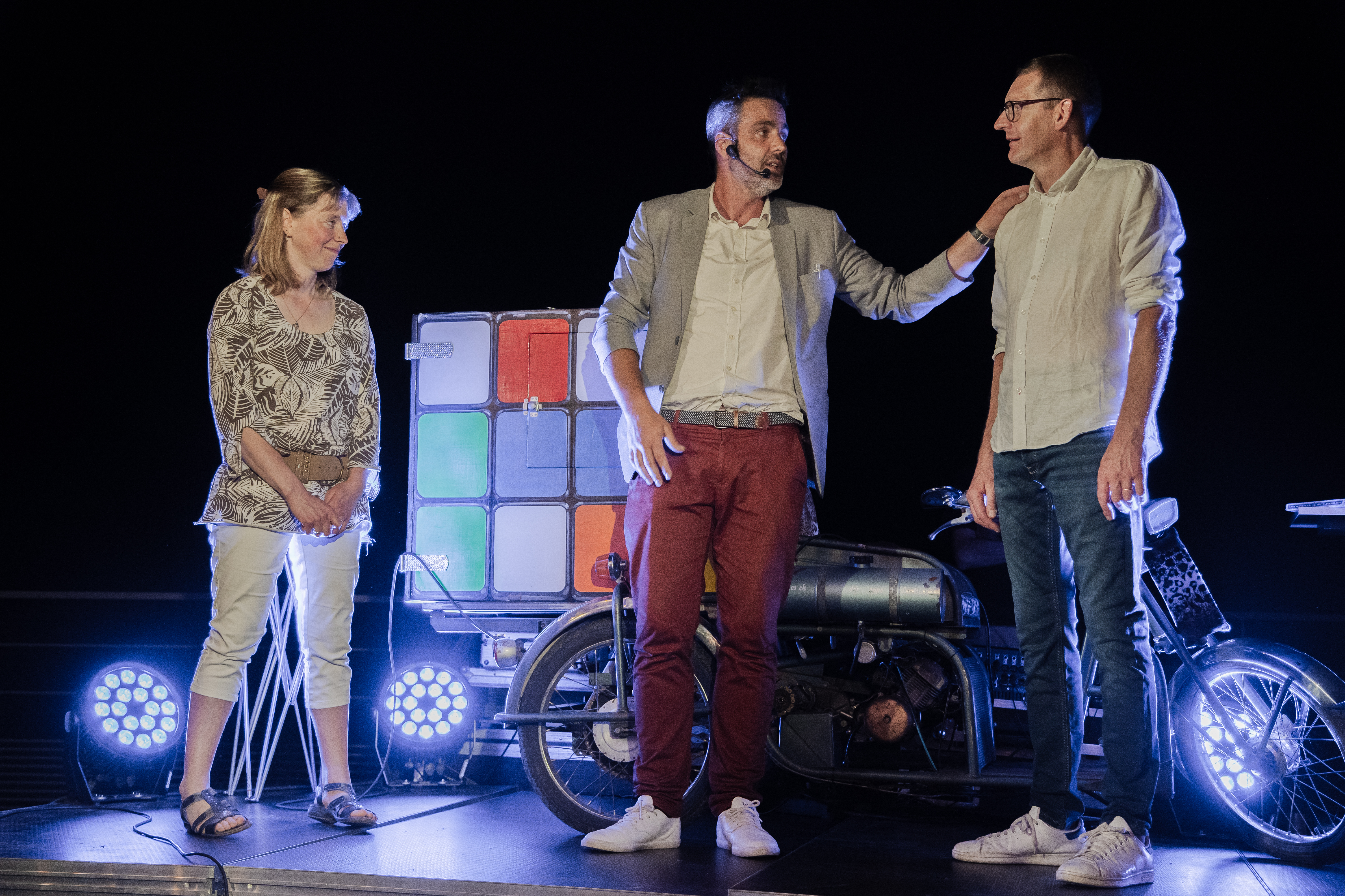 animateur événementiel Liège équipes en défi collectif quais de la Meuse · INNOV'events