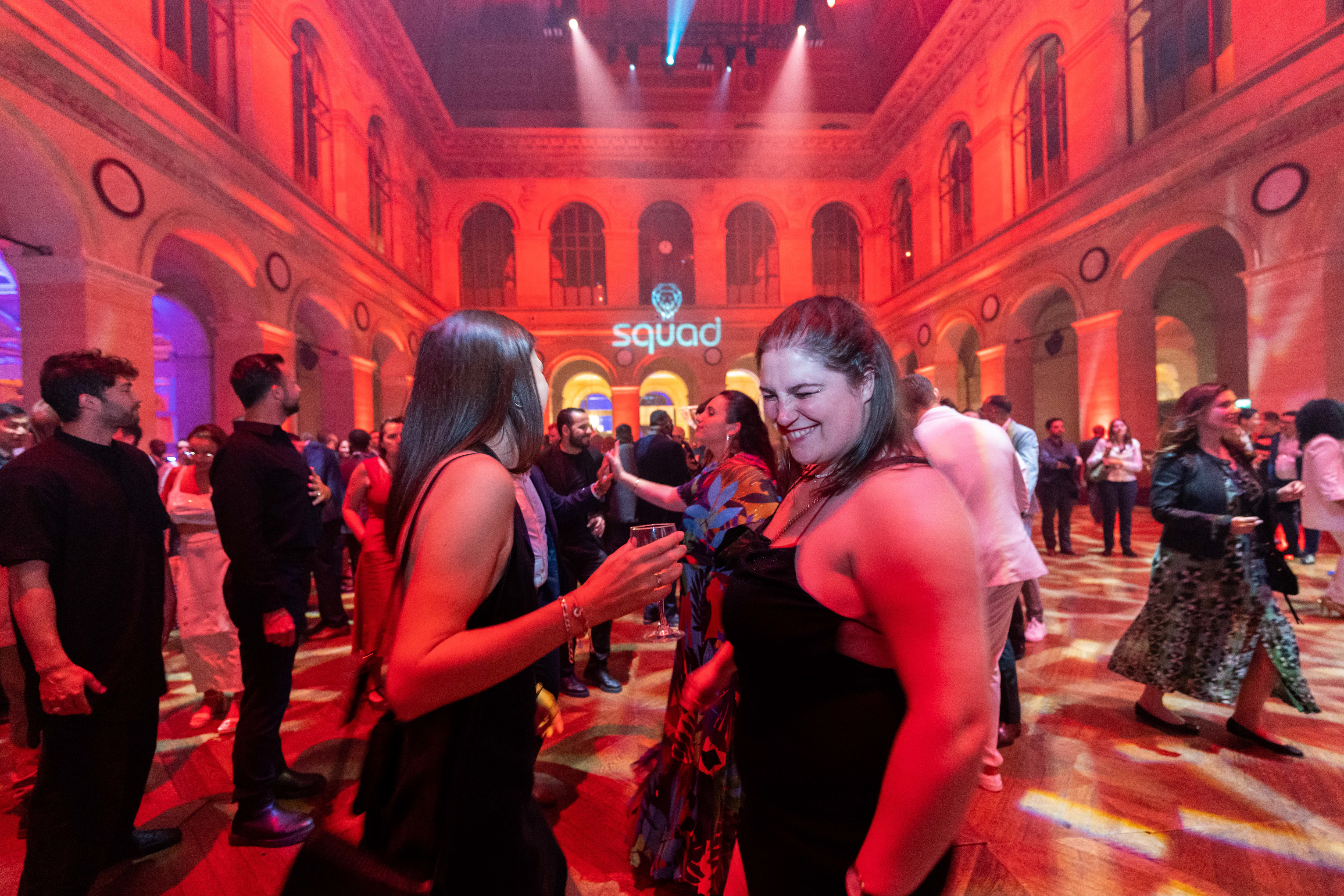 Corporate lighting design Liege La Boverie gala dinner awards stage · INNOV'events