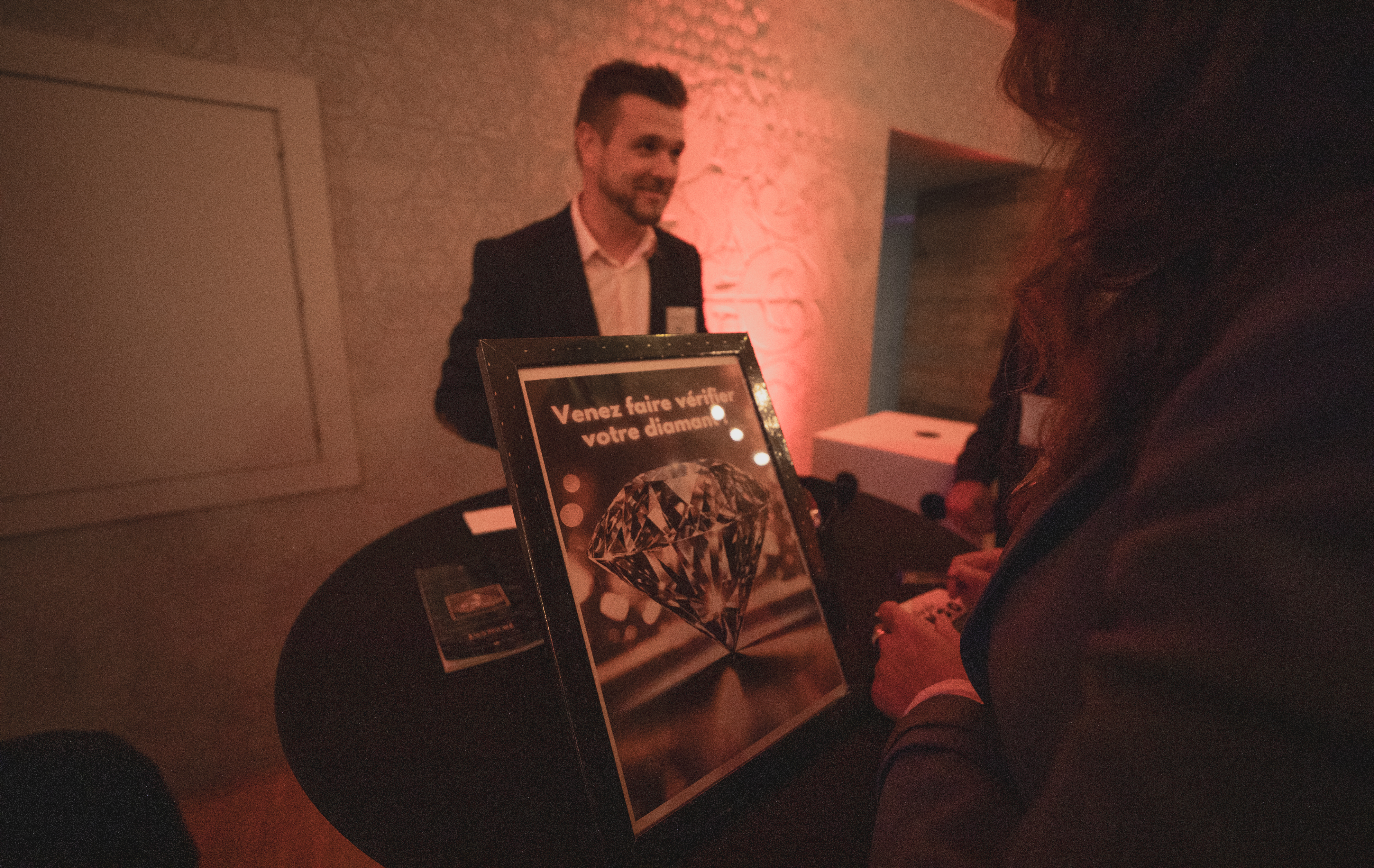 Animation salons & stands Anvers équipe sur stand Antwerp Expo · INNOV'events