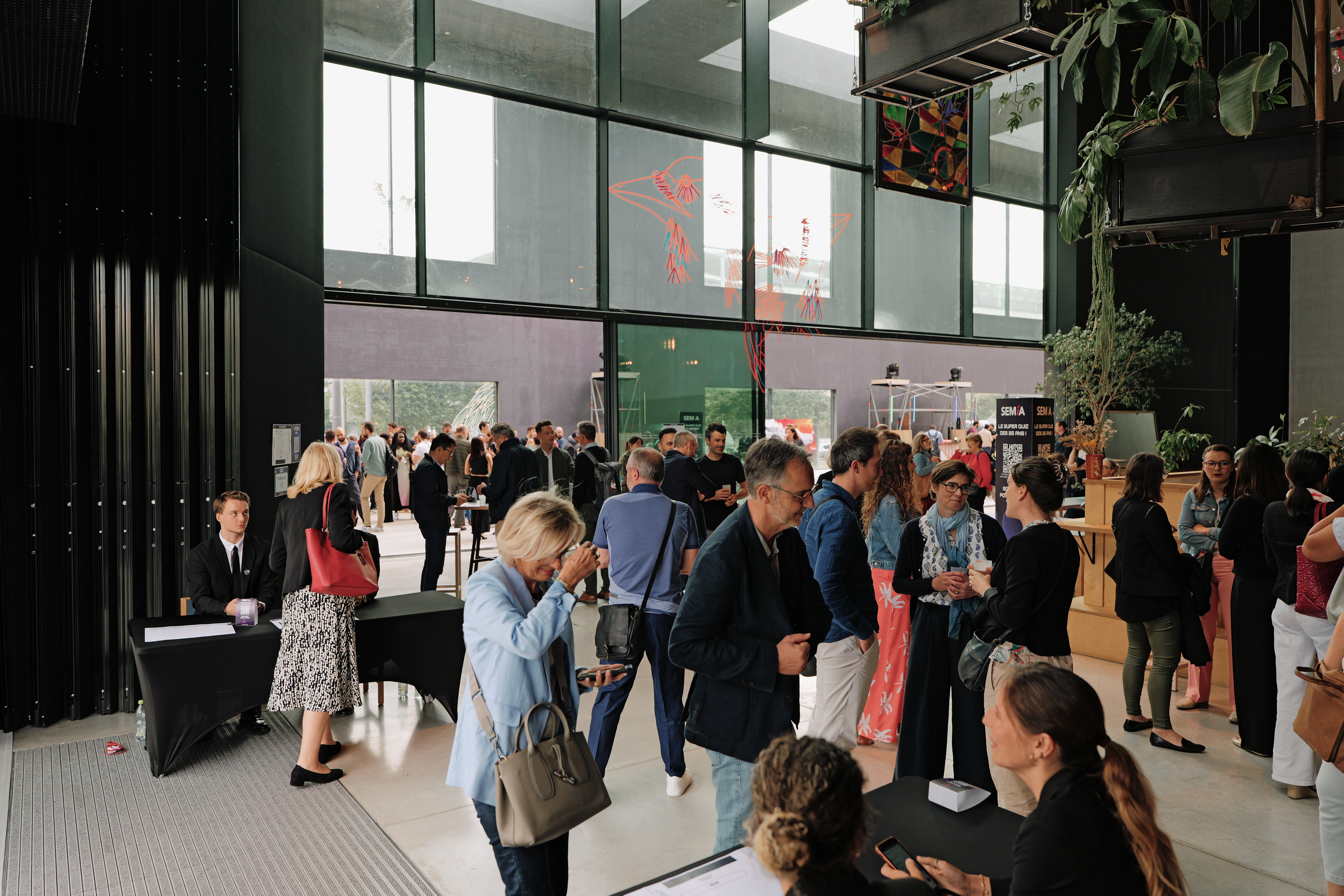 Hôtesse événementielle Bruxelles accueil corporate Sablon soirée prestige · INNOV'events