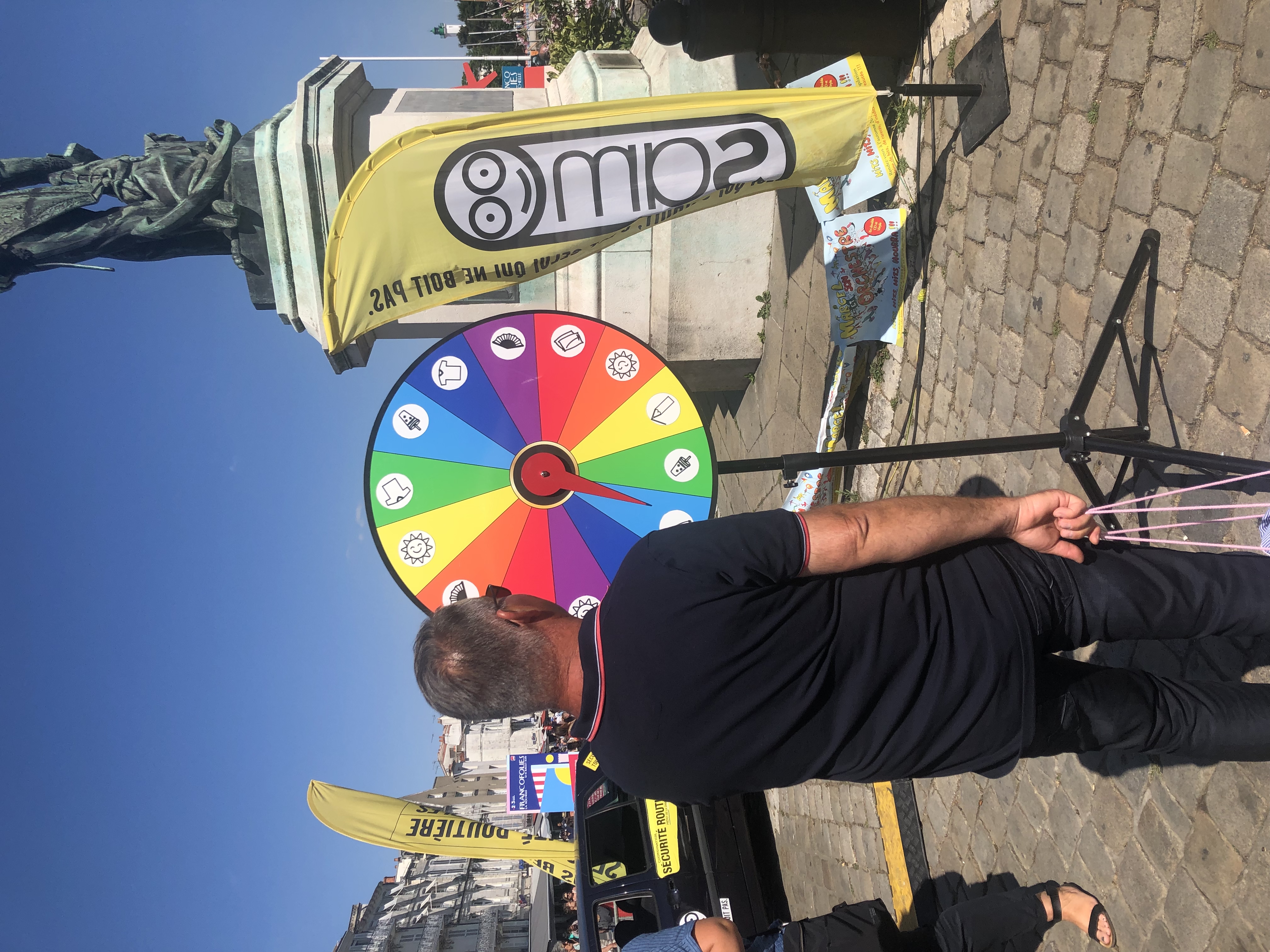 Corporate brand activation Antwerp Het Steen waterfront pop-up · INNOV'events