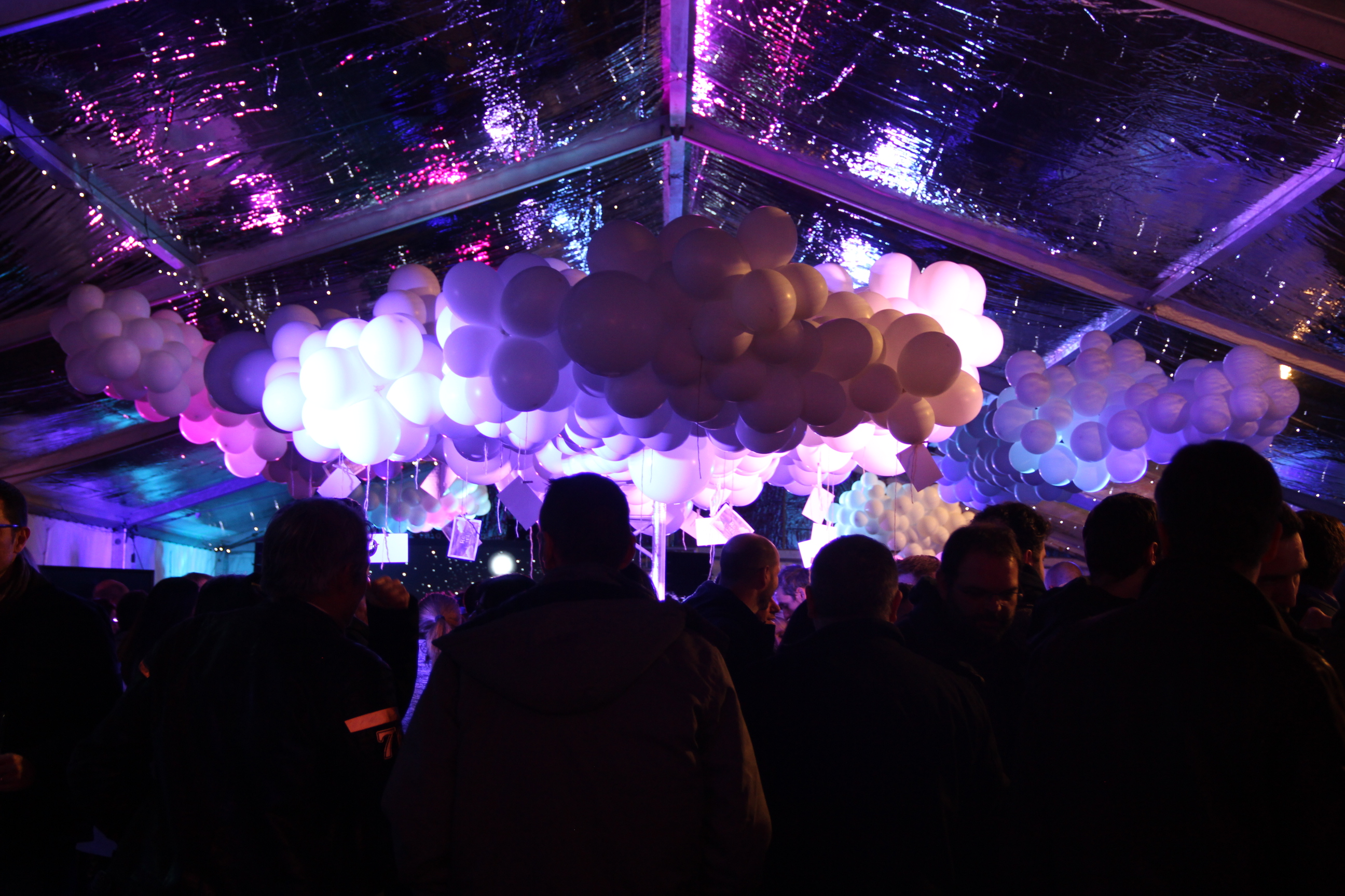Ballonnenbad outdoor Antwerpen Scheldekaaien deelnemers teams · INNOV'events