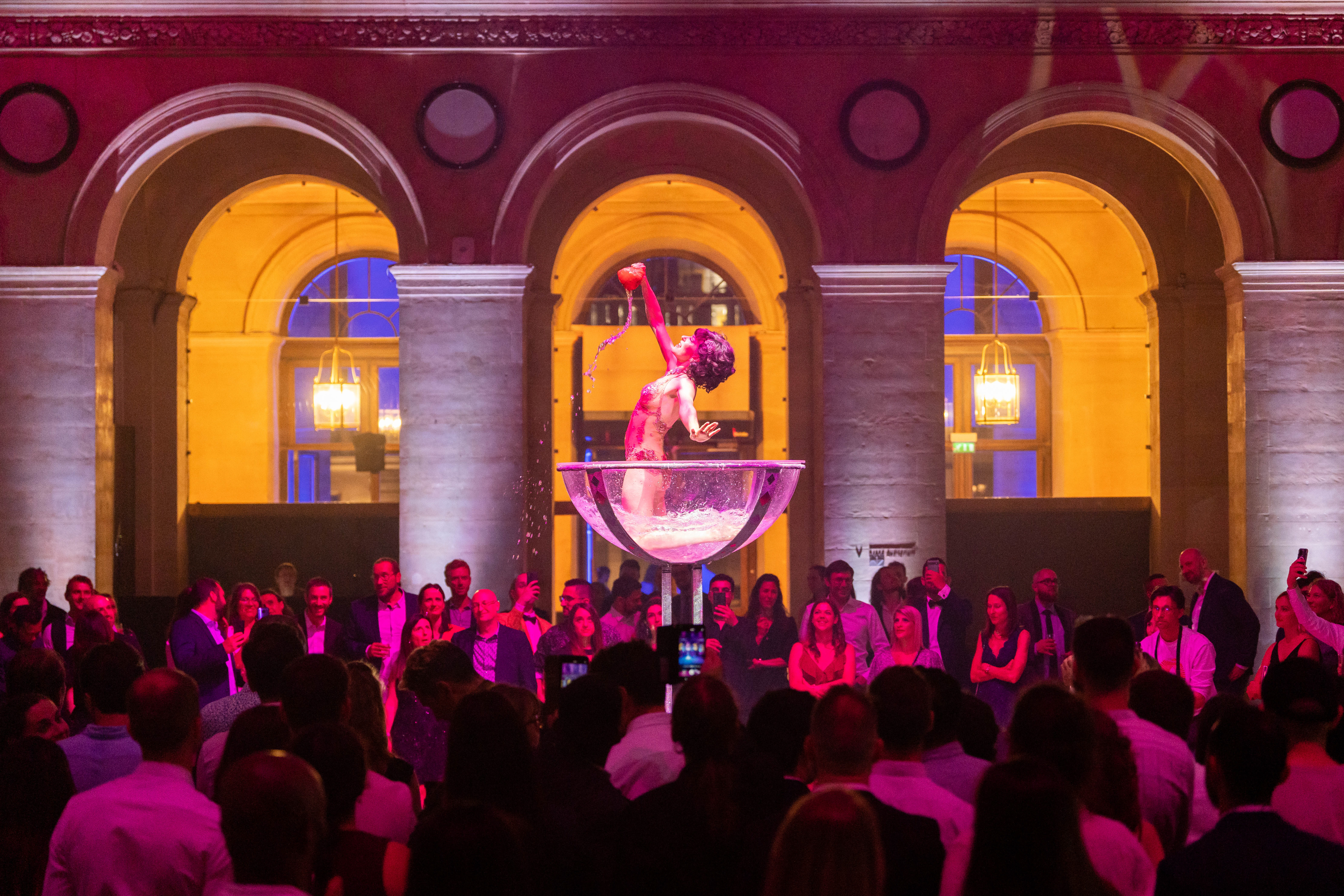 Evenementenlocatie bedrijfsshow Antwerpen Havenhuis uitzicht op haven · INNOV'events