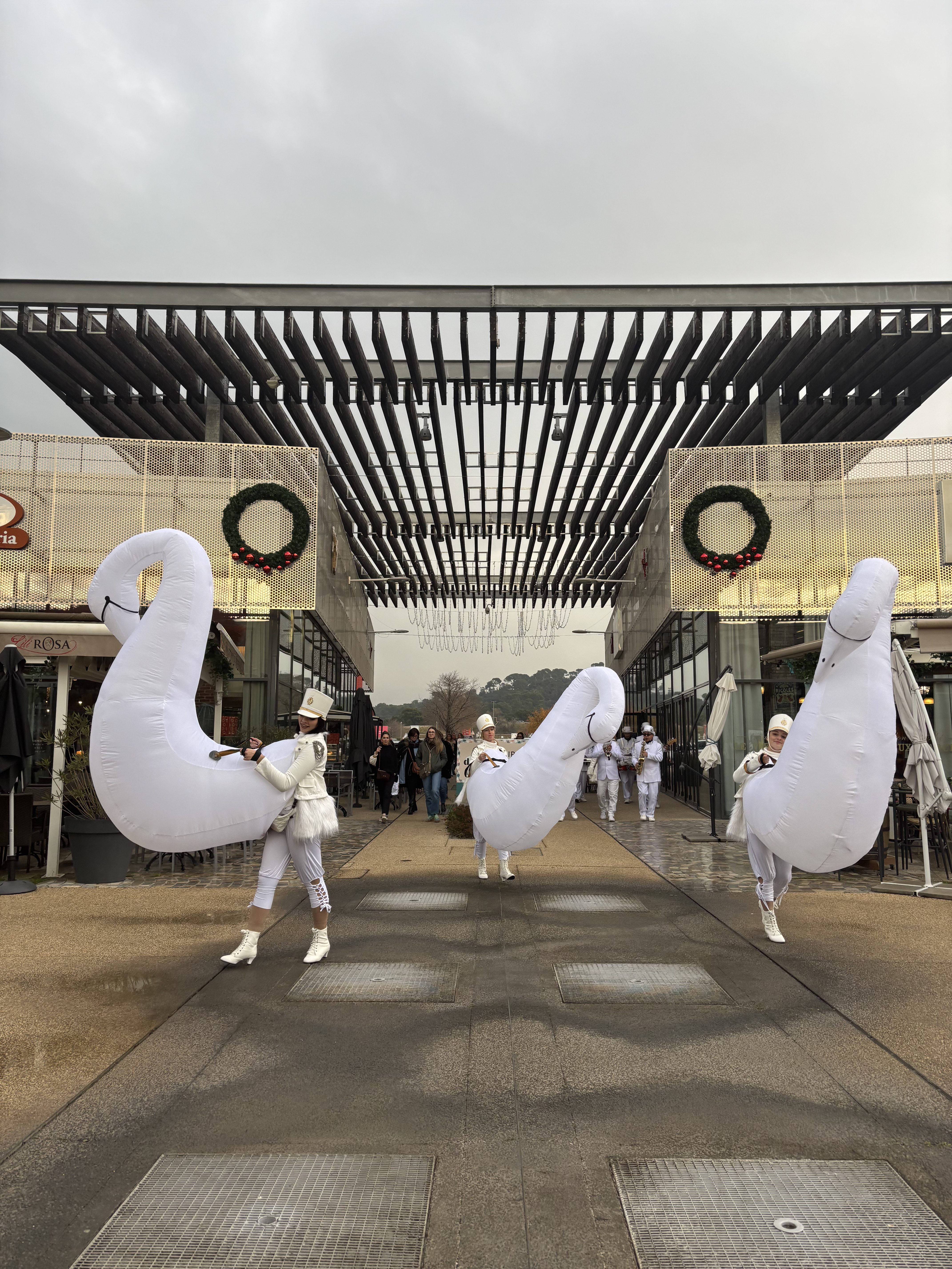 Mime artiest bedrijfsevenement Brussel soiree Grand Place omgeving · INNOV'events