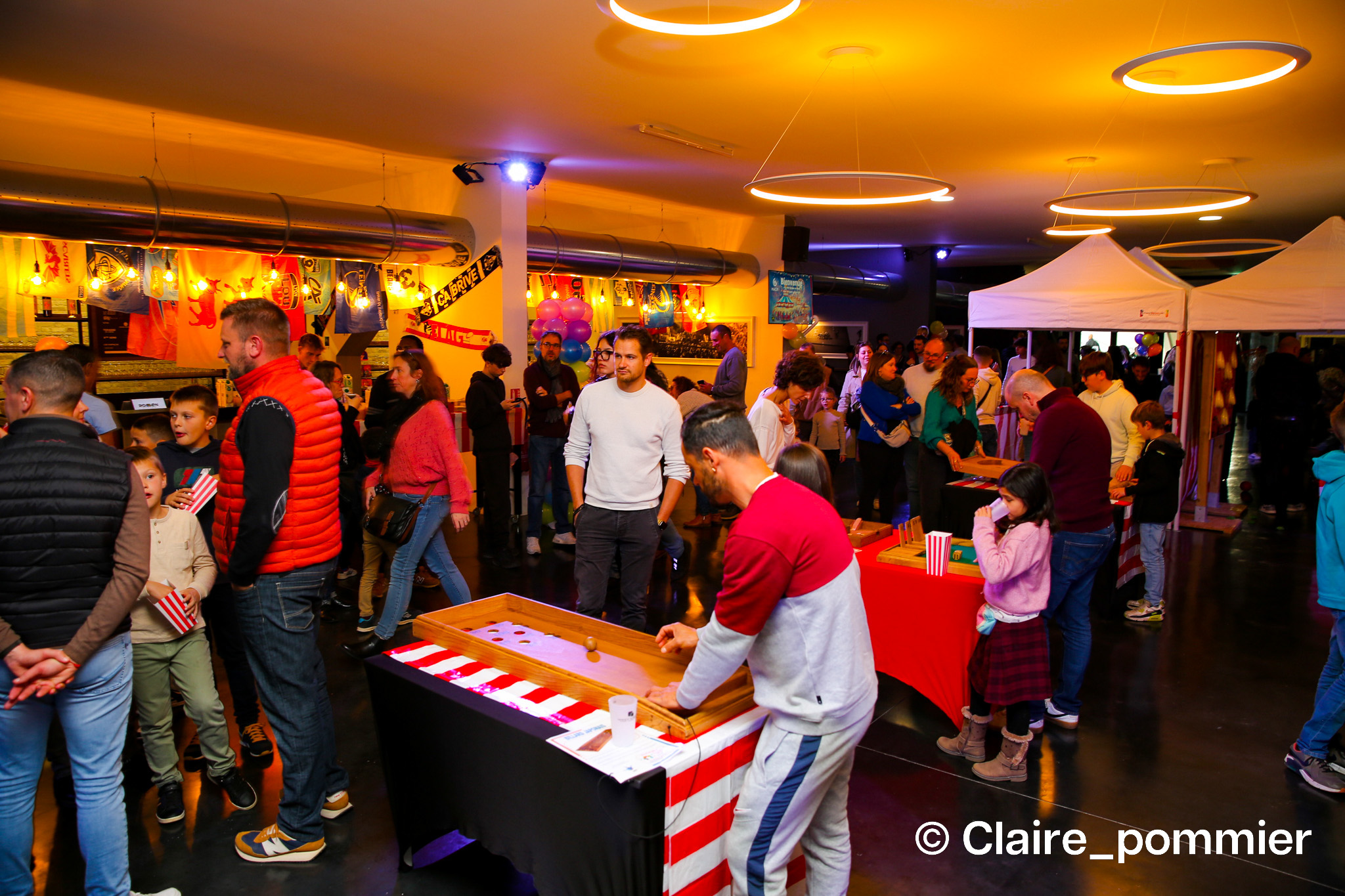 animation enfants Anvers jeux gonflables quais Escaut · INNOV'events