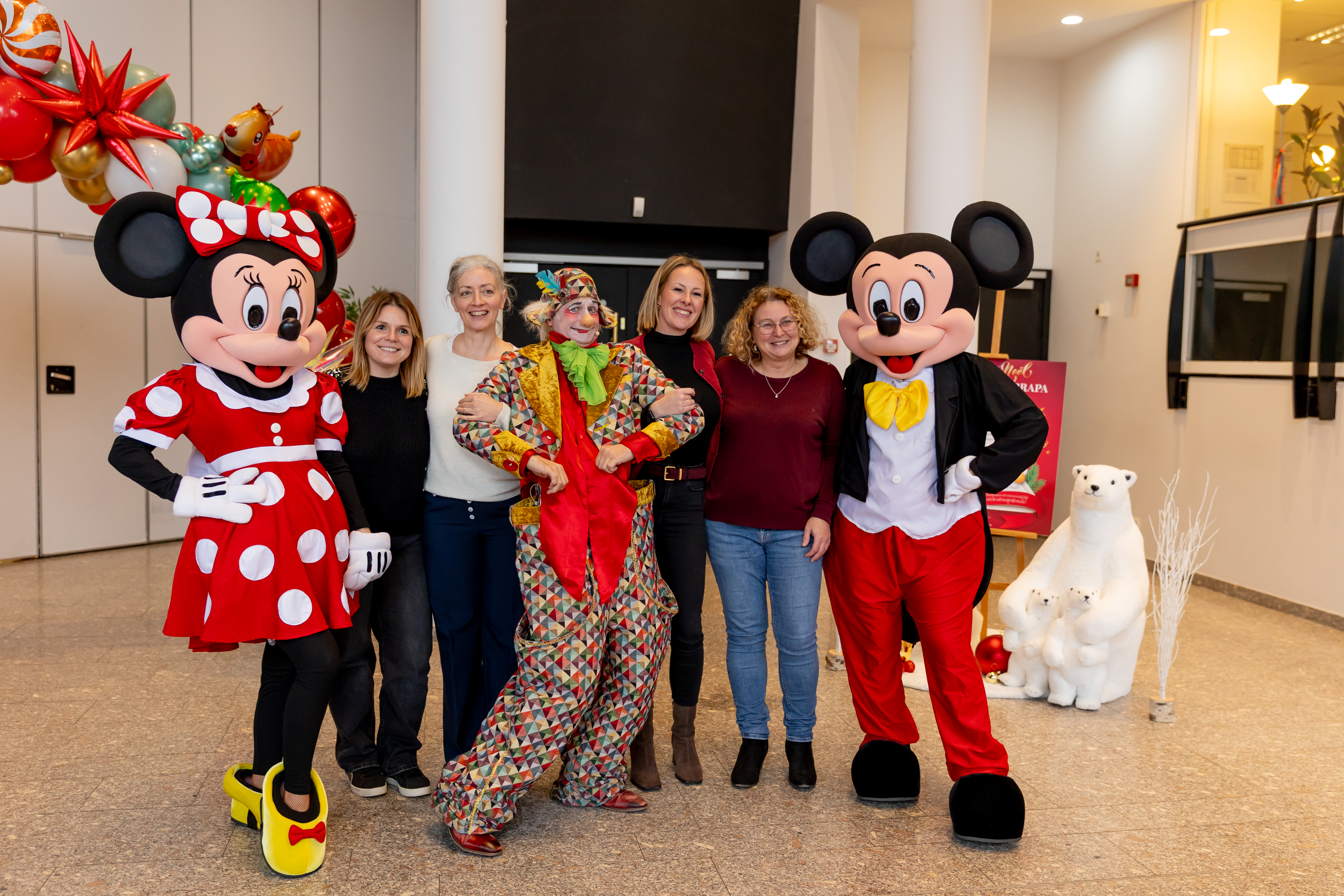 Kinderanimatie Antwerpen interactieve show binnen evenementzaal voor bedrijven · INNOV'events