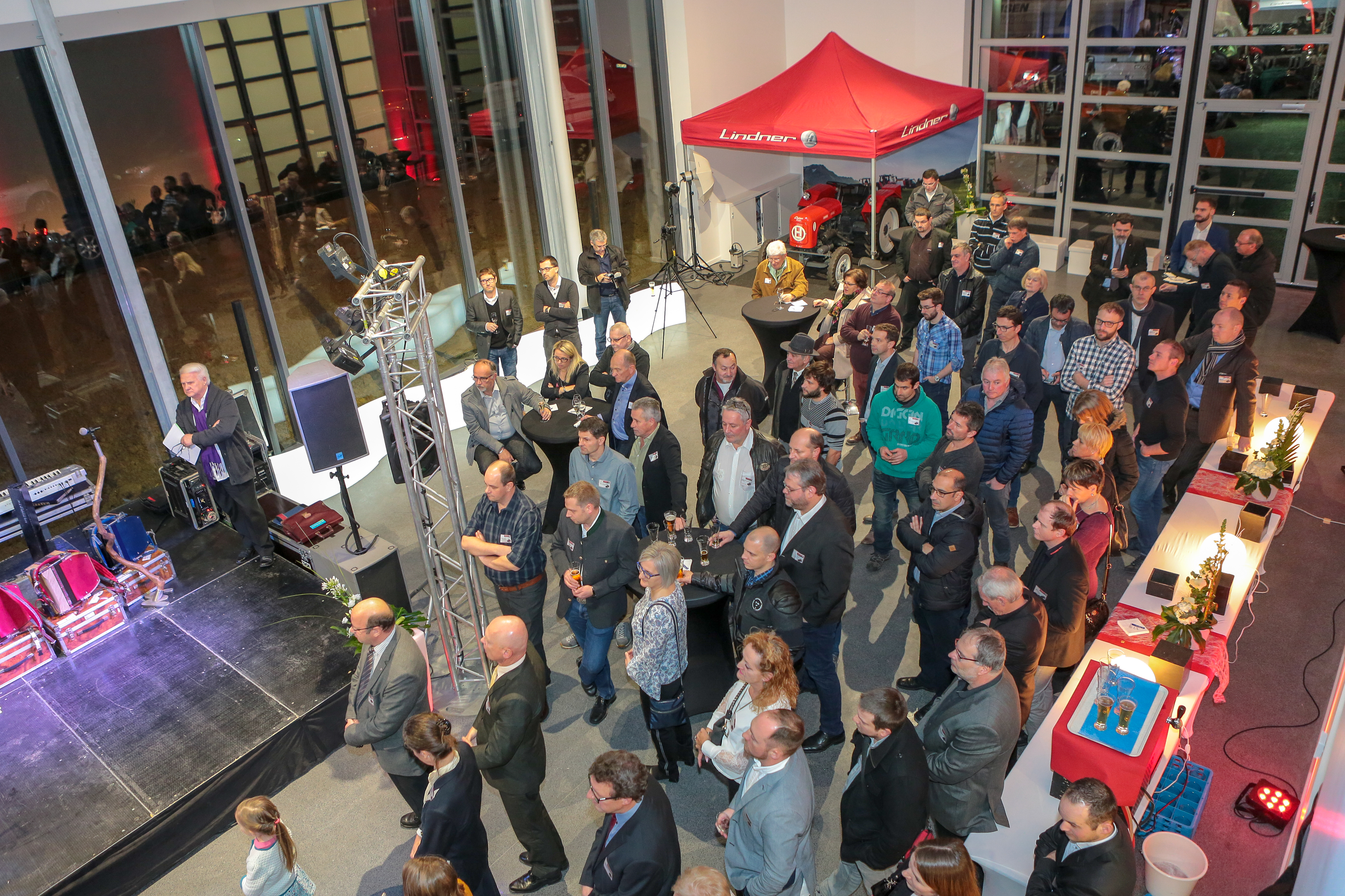 Magicien entreprise Liège soirée gala Palais des Congrès · INNOV'events