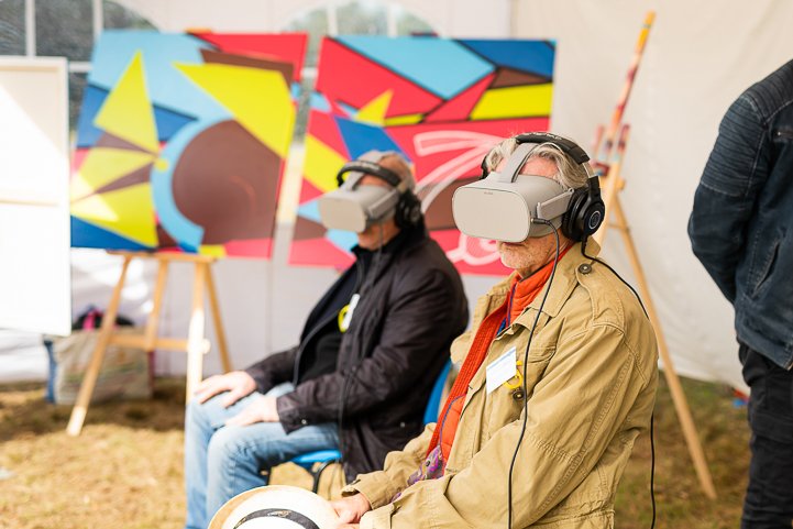 Escape game animatie VR teambuilding Luik Cité Miroir zaal avondverlichting · INNOV'events
