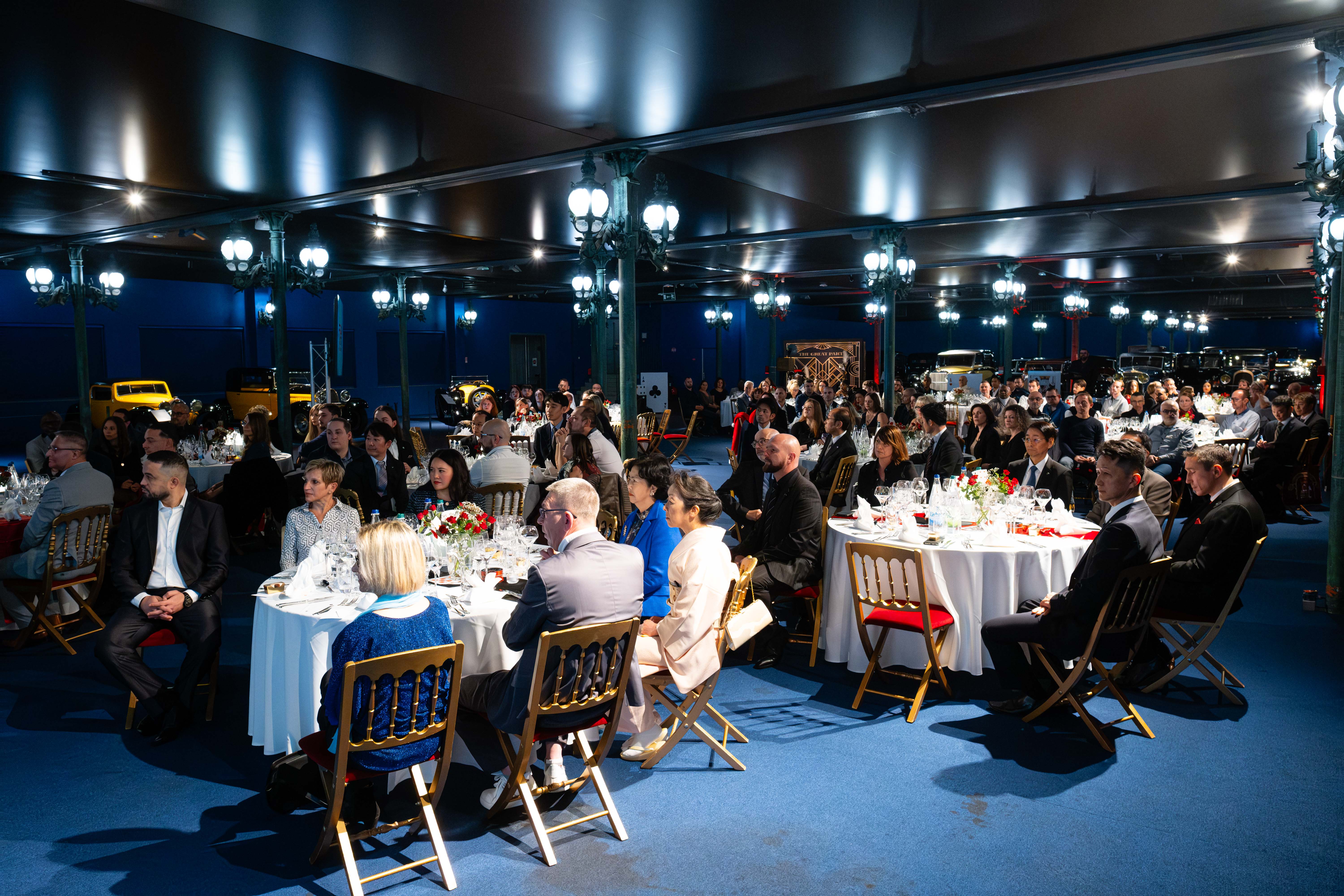 Soirée de gala anniversaire d'entreprise Anvers salle Stadsfeestzaal · INNOV'events