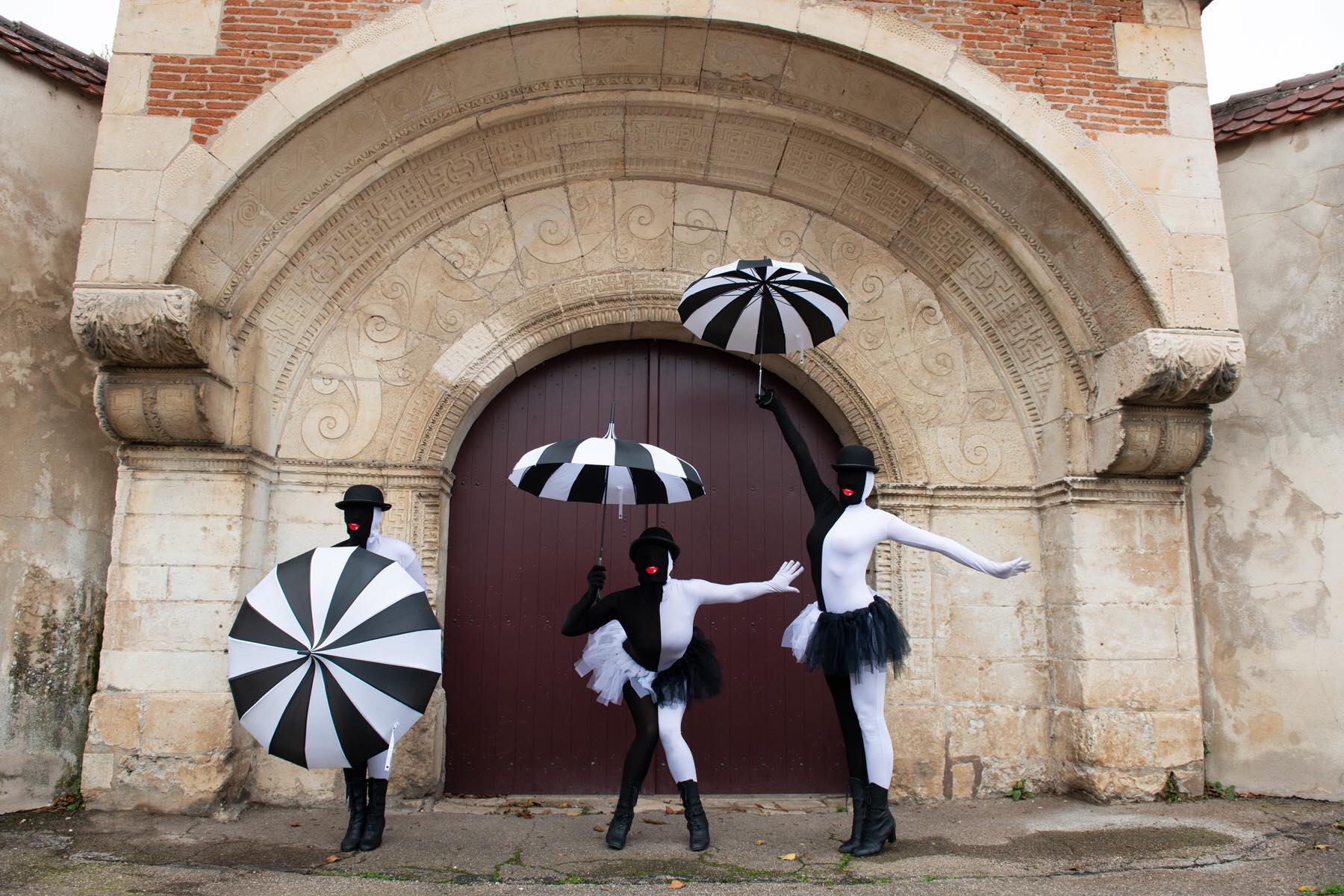 Mime entreprise Anvers comédiens place Grote Markt façades baroques · INNOV'events organisation d'événements