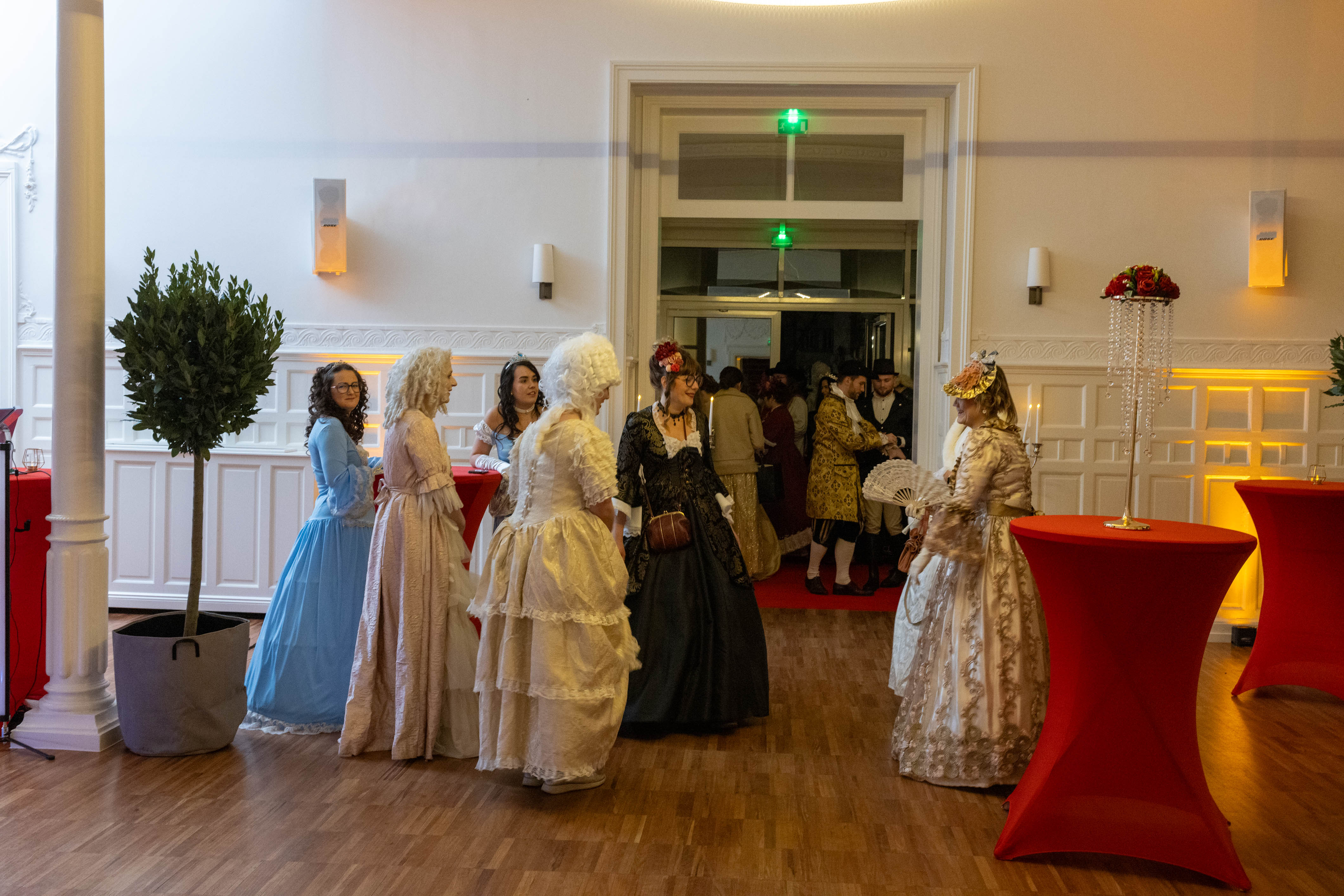 Spectacle participatif mime entreprise Anvers soirée salle · INNOV'events