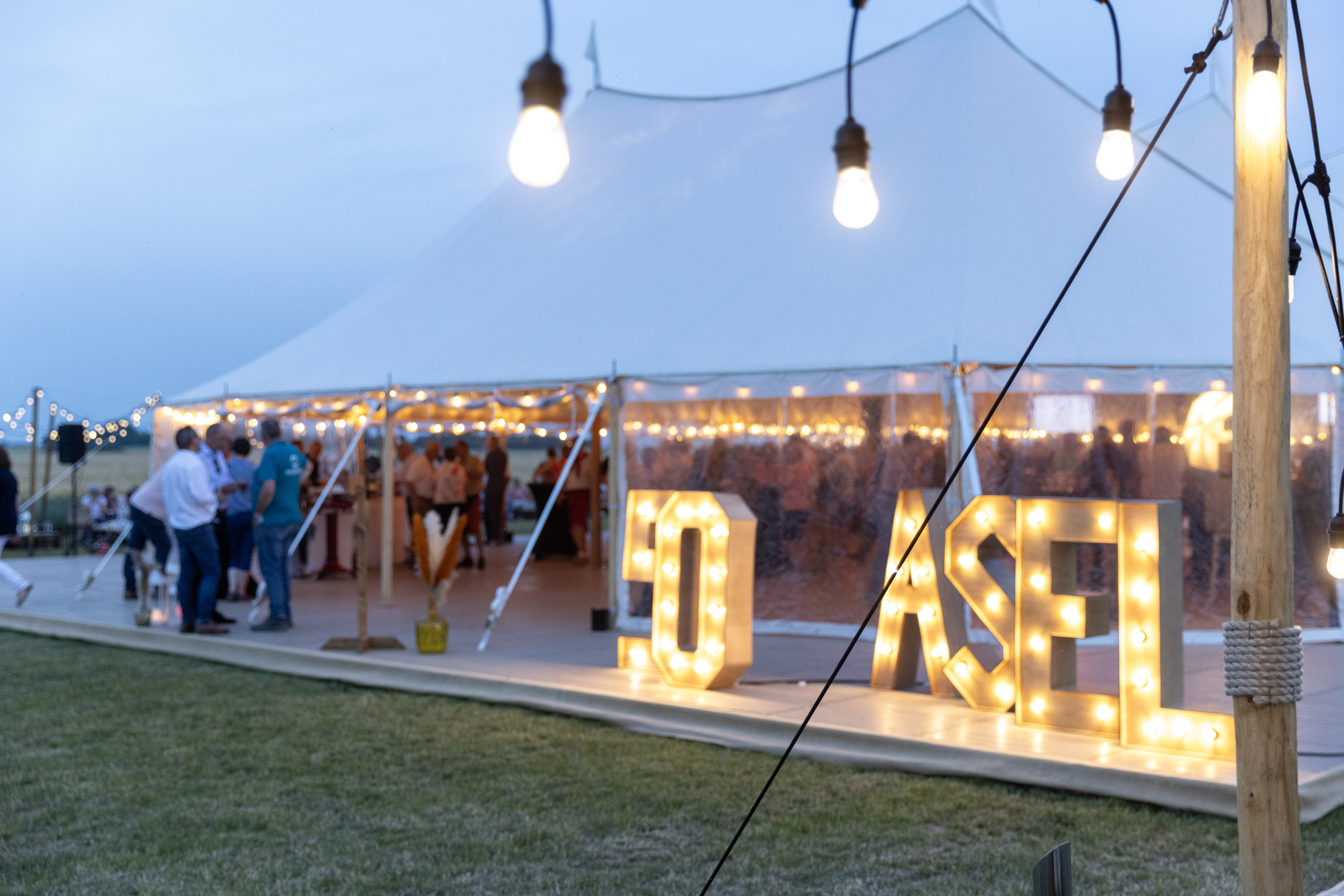 Chapiteau compact CODIR lancement location de chapiteau Anvers · INNOV'events