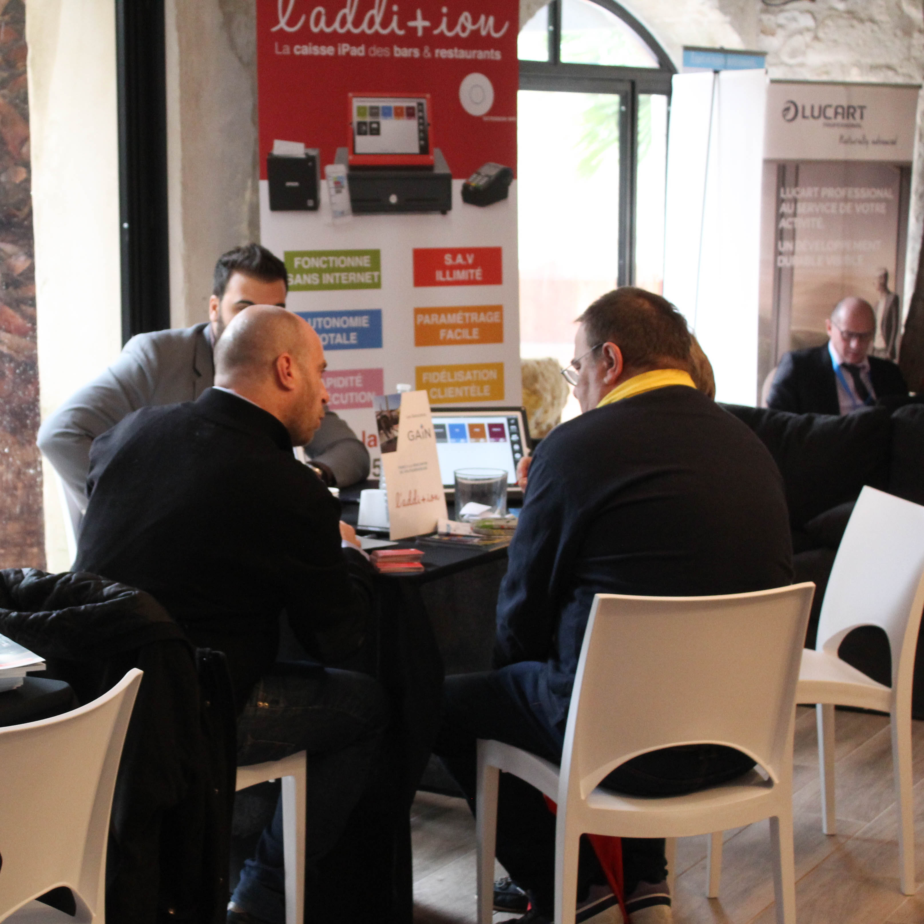 Promotiemateriaal POS bedrijf Brussel soirée Tour & Taxis · INNOV'events