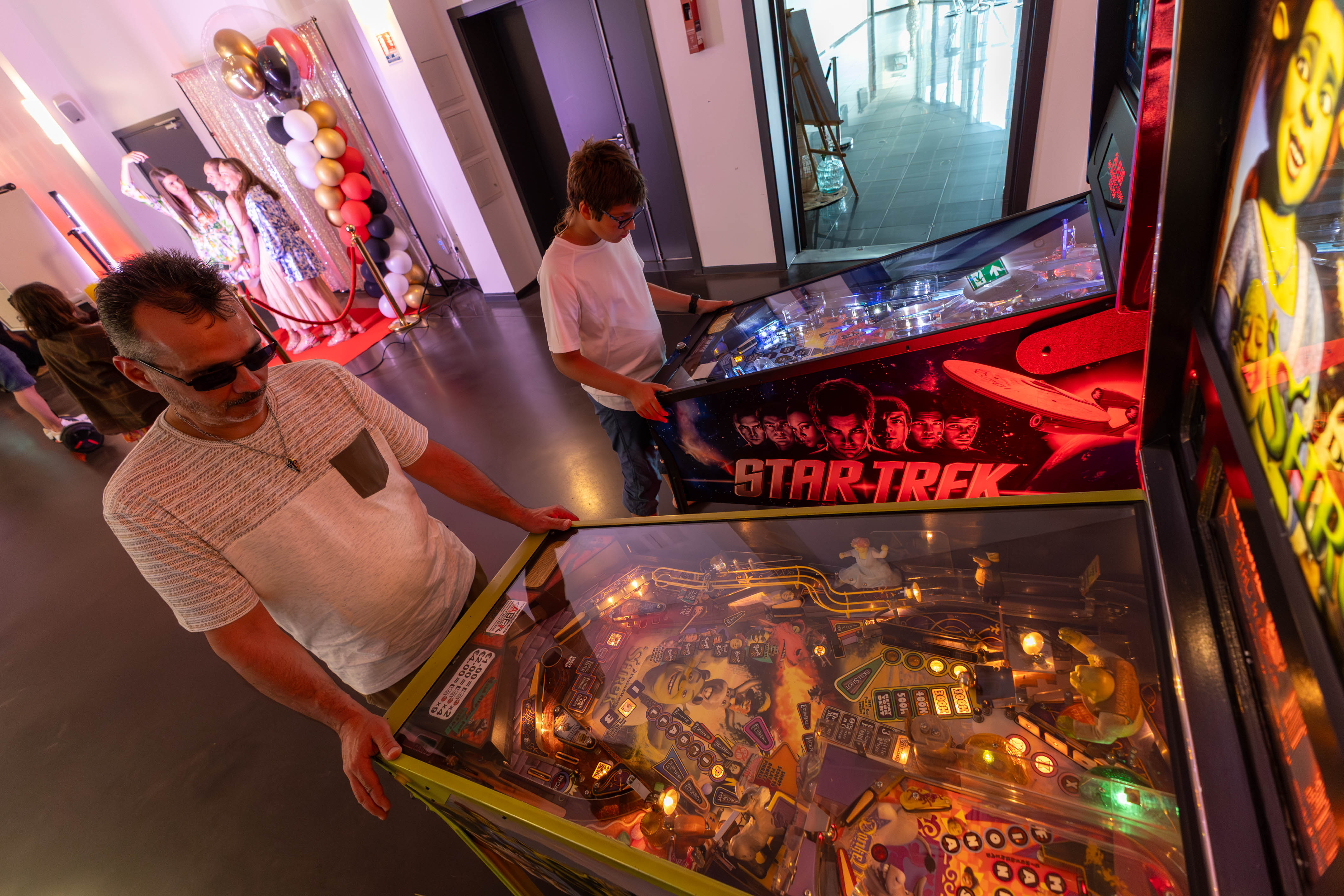 Hybride dagprogramma arcade games Antwerpen plenaire zaal · INNOV'events