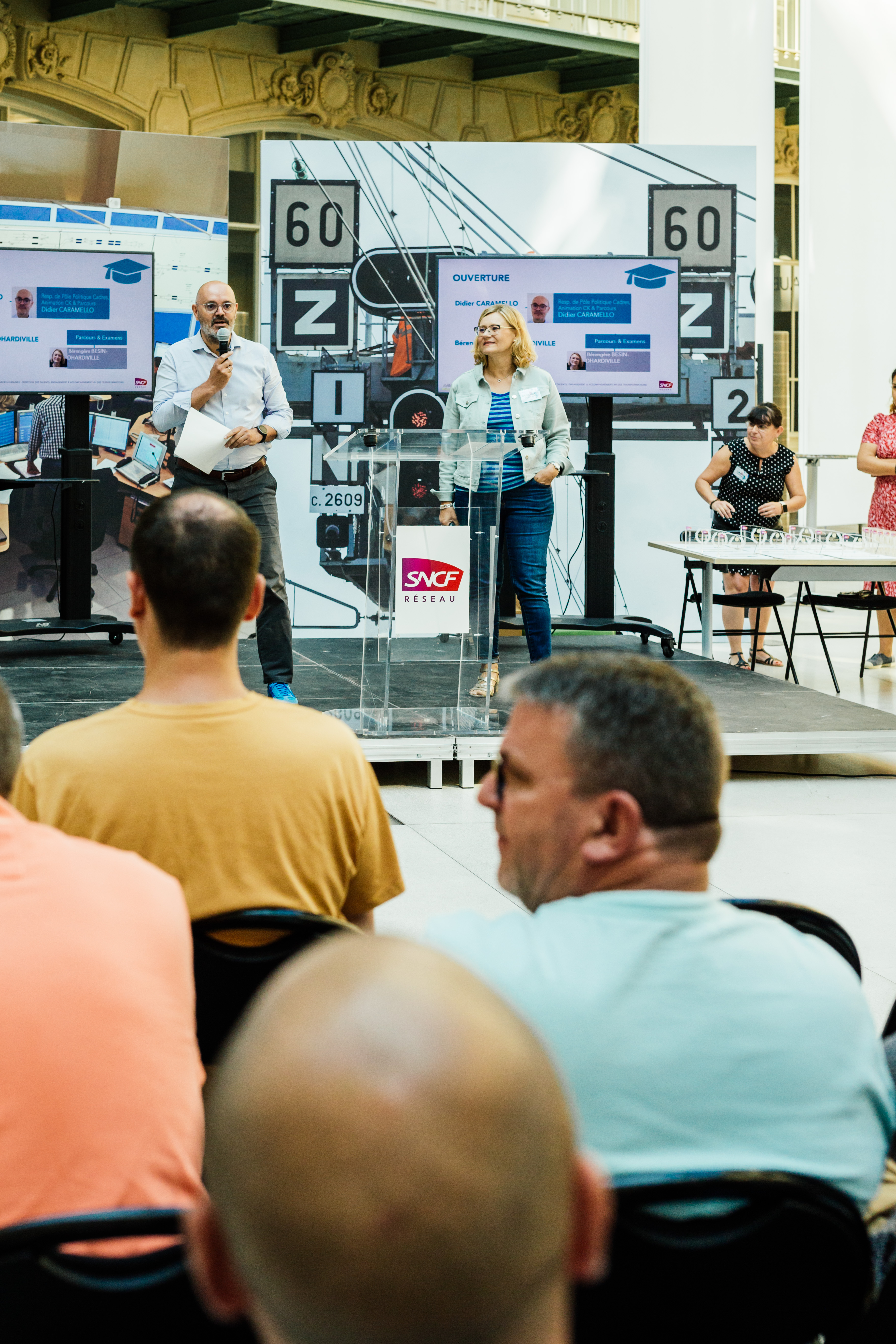 Eventpresentator gala personeelsfeest Antwerpen avondprogramma · INNOV'events