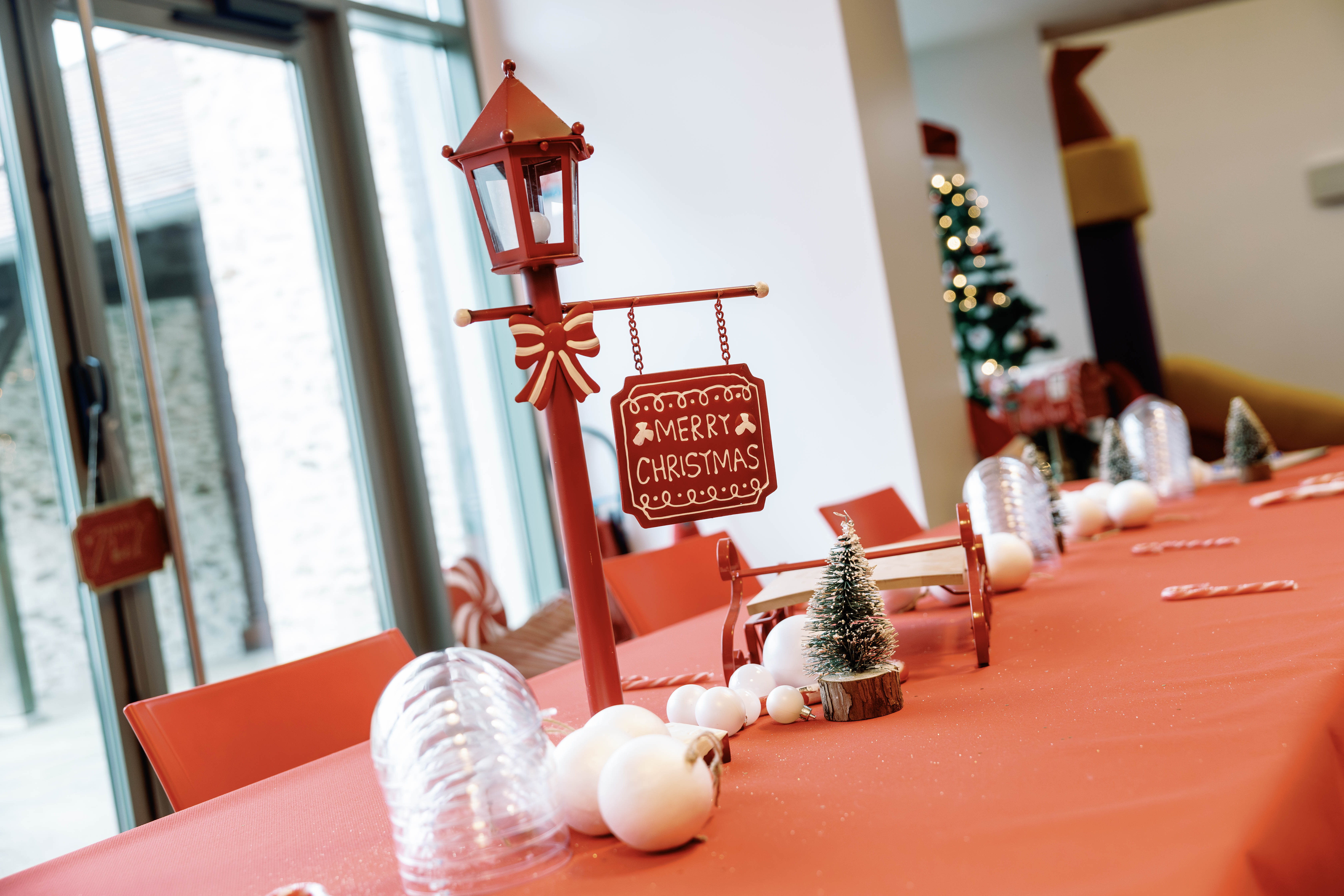 Animation kids entertainment Christmas corporate Belgium families · INNOV'events