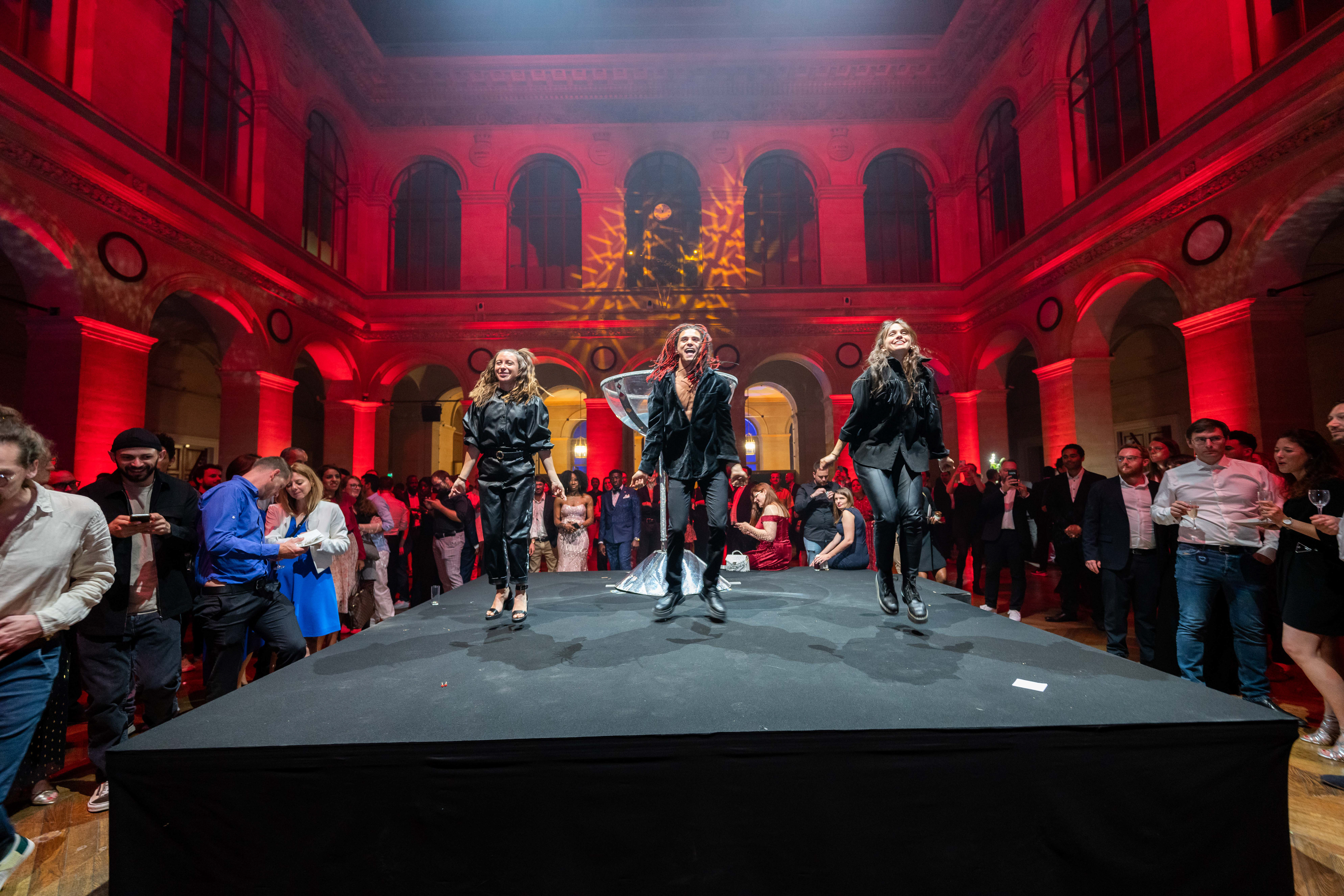 Sfeerverlichting gala avond Luik LED-decor · INNOV'events