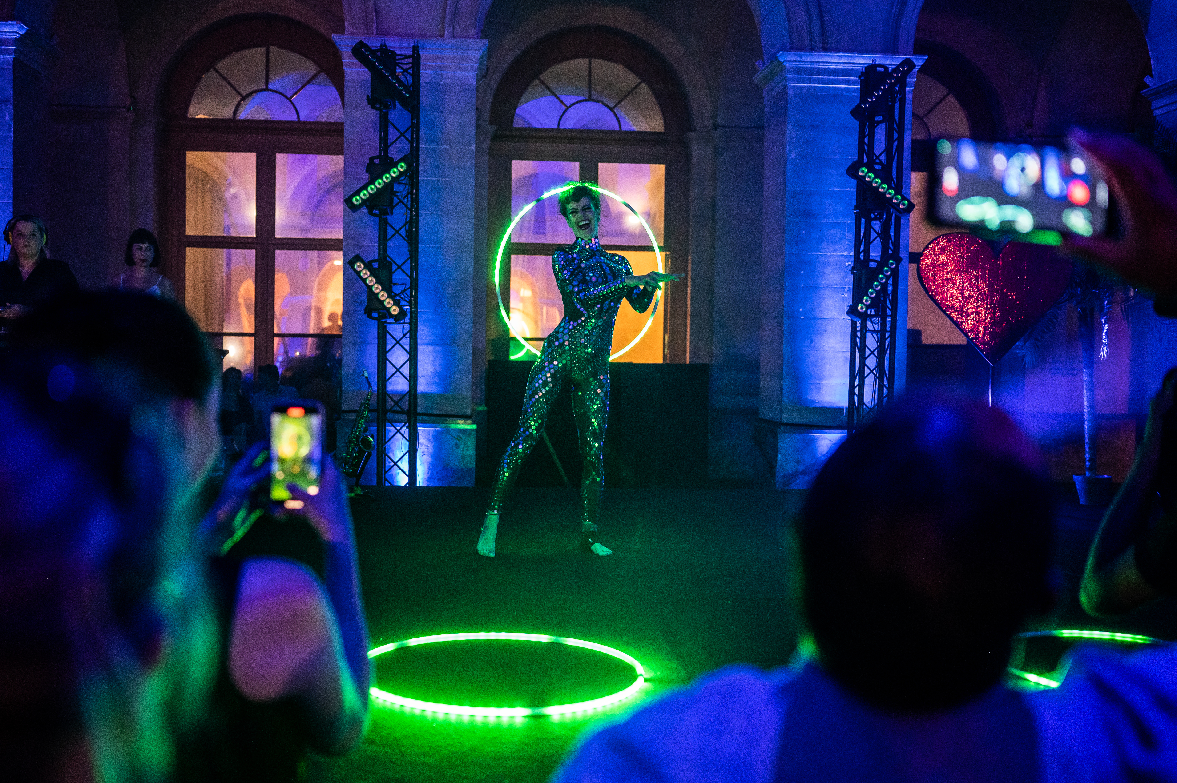 Corporate entertainment show Belgium Antwerp waterfront outdoor stage evening · INNOV'events