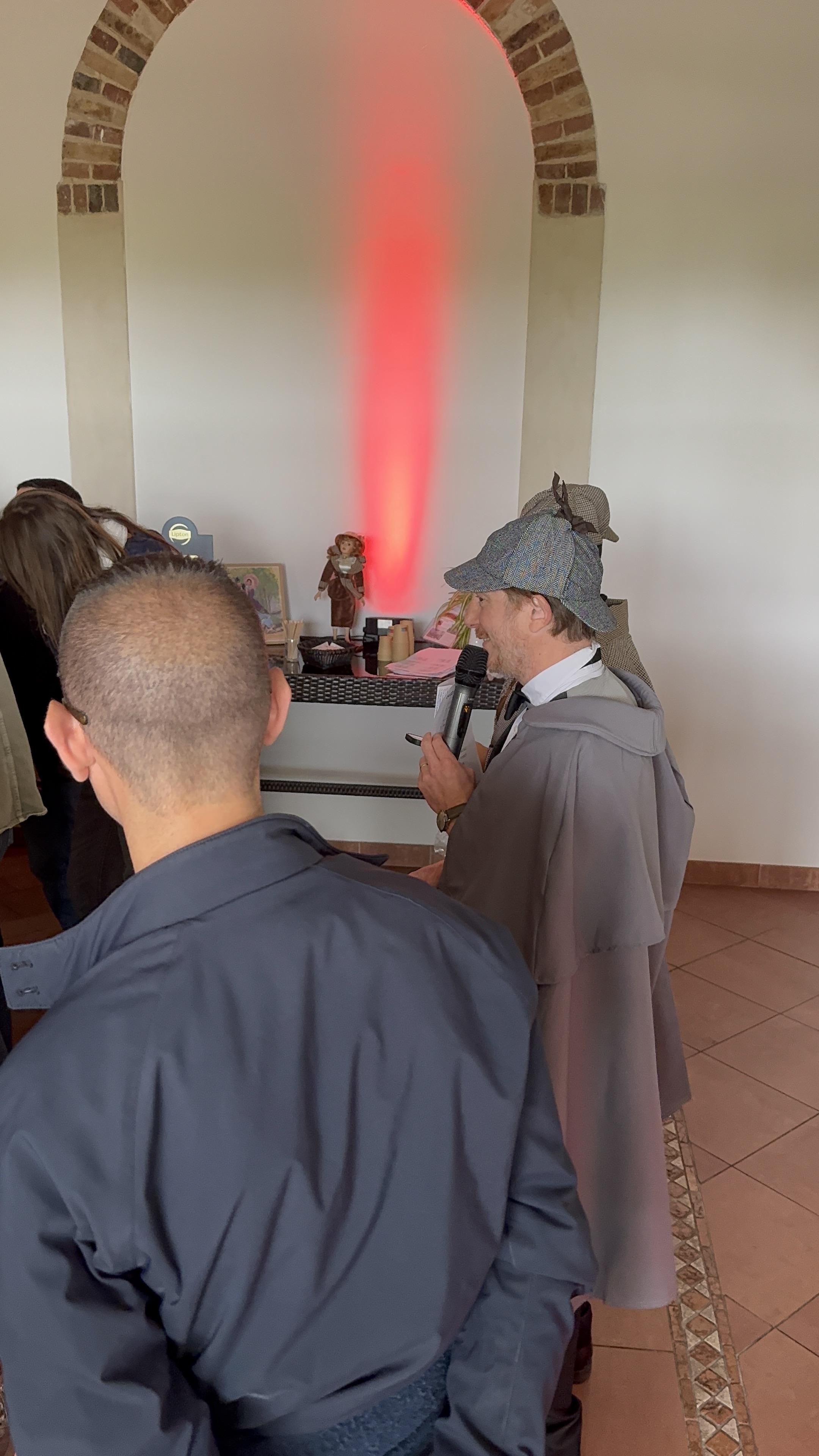 Evenementlocatie Murder Mystery Party Antwerpen Eilandje pakhuis industrieel interieur · INNOV'events