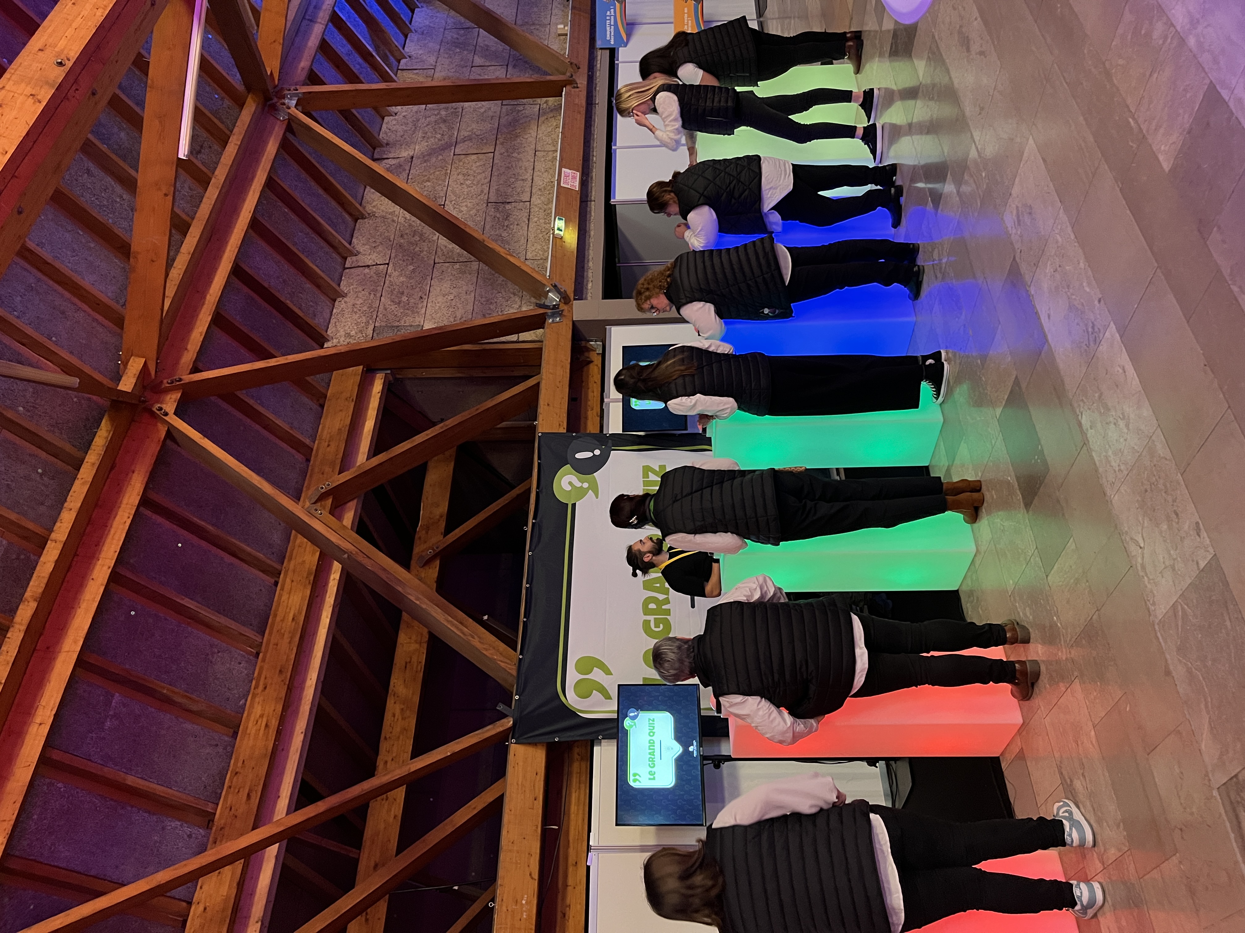 Teams in actie TV spelshow Antwerpen haven panorama · INNOV'events organisatie