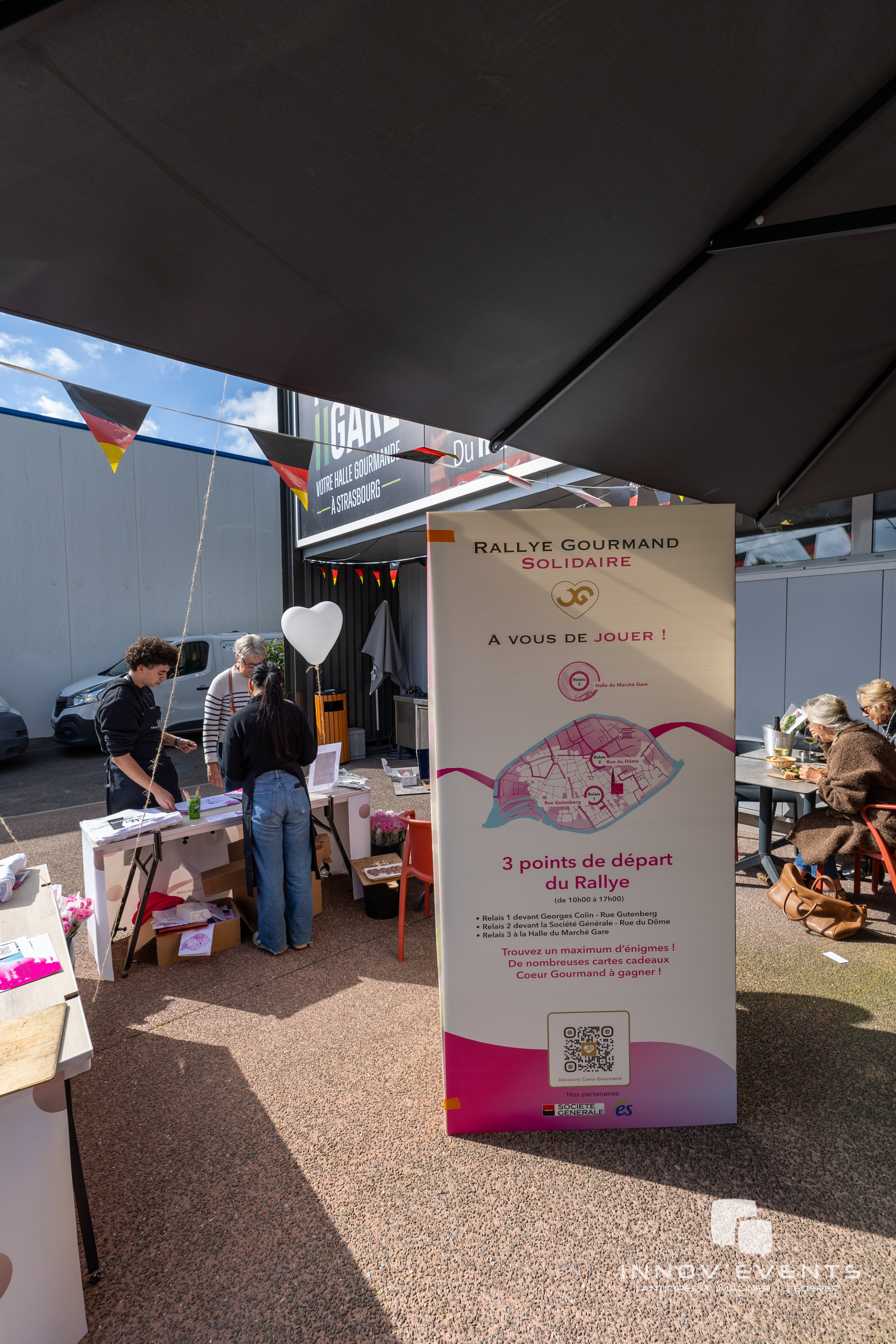 Rallye urbain Liège équipes Montagne de Bueren escaliers défi · INNOV'events
